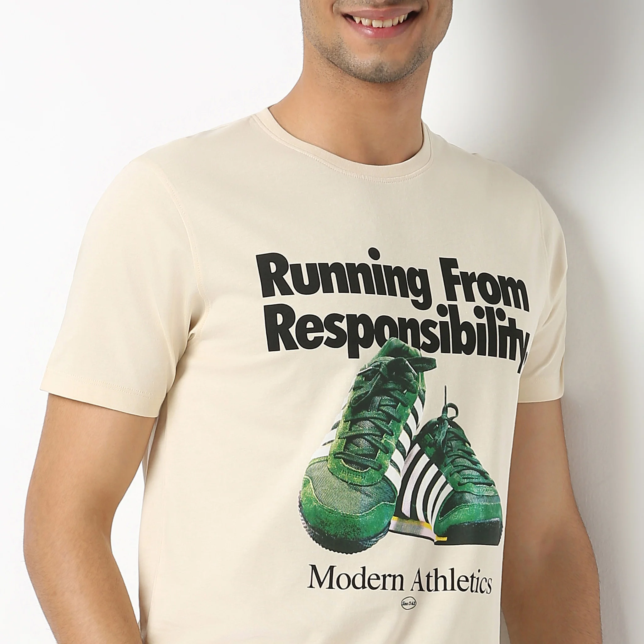 Crew Neck Graphic T-Shirt - Image 4