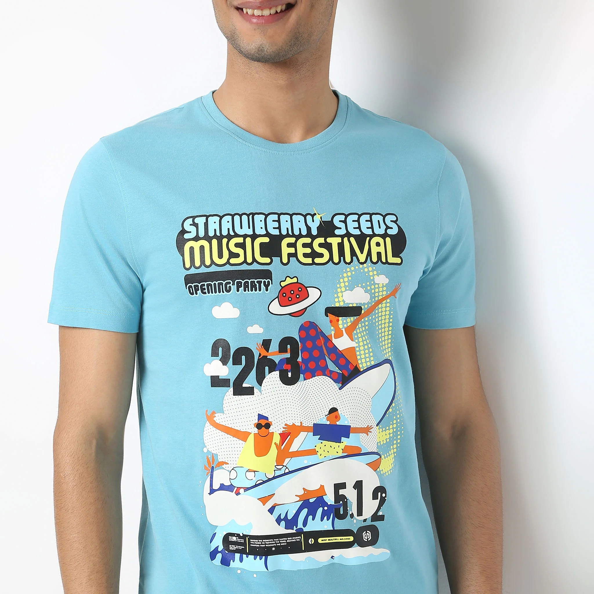 Crew Neck Graphic T-Shirt - Image 4