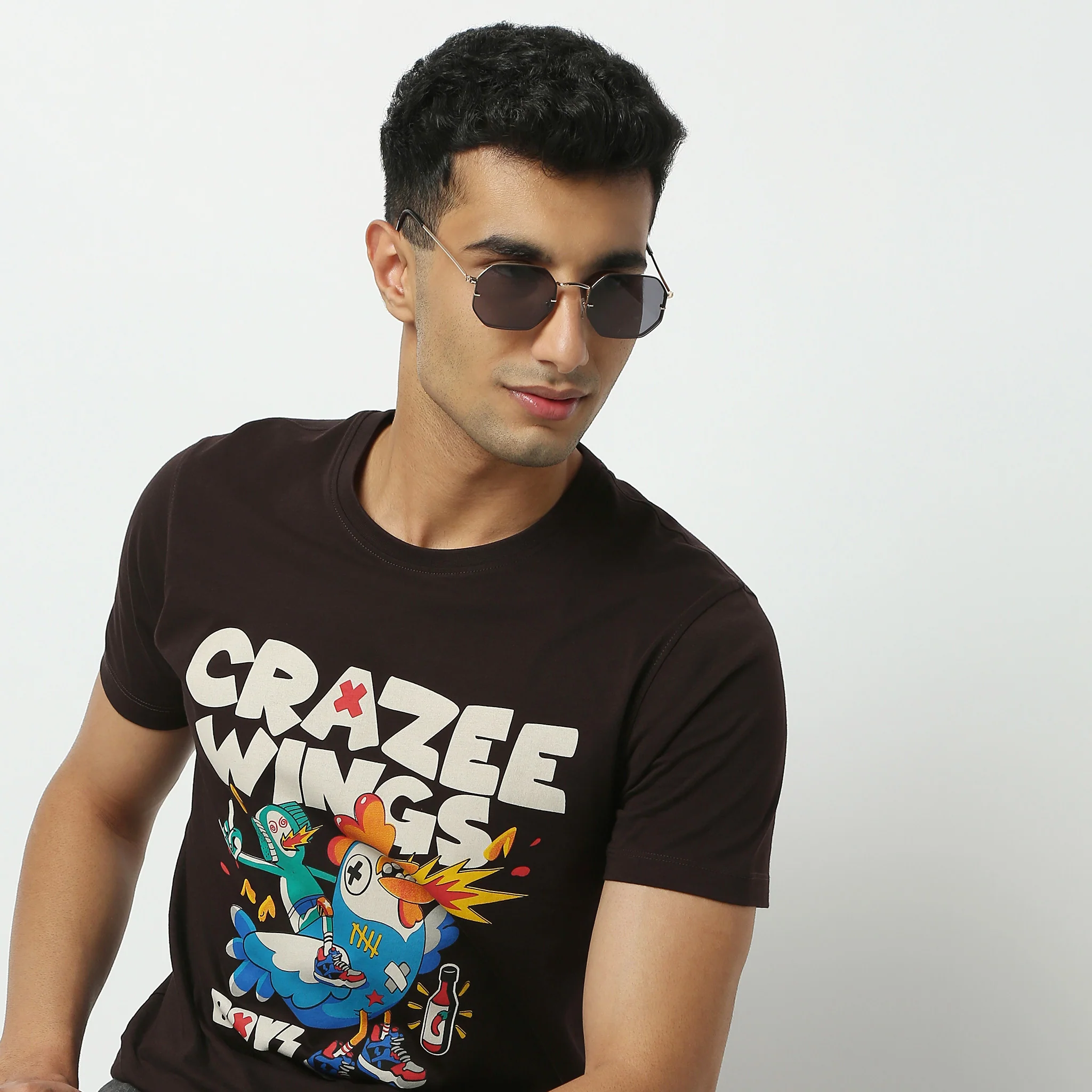 Crew Neck Half Sleeve Graphitee T-Shirt - Image 4