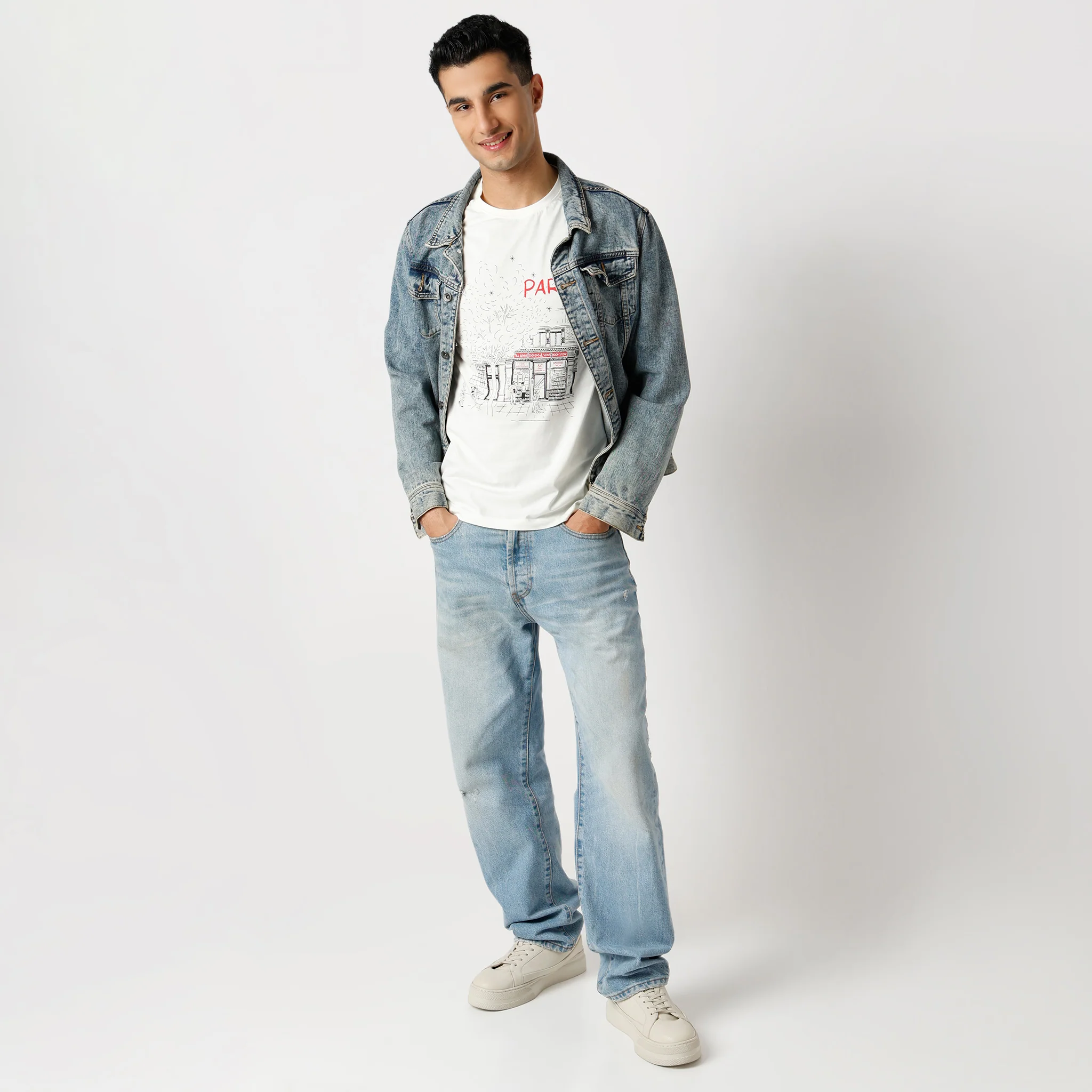 Graphitee Crew Neck Half Sleeve T-Shirt