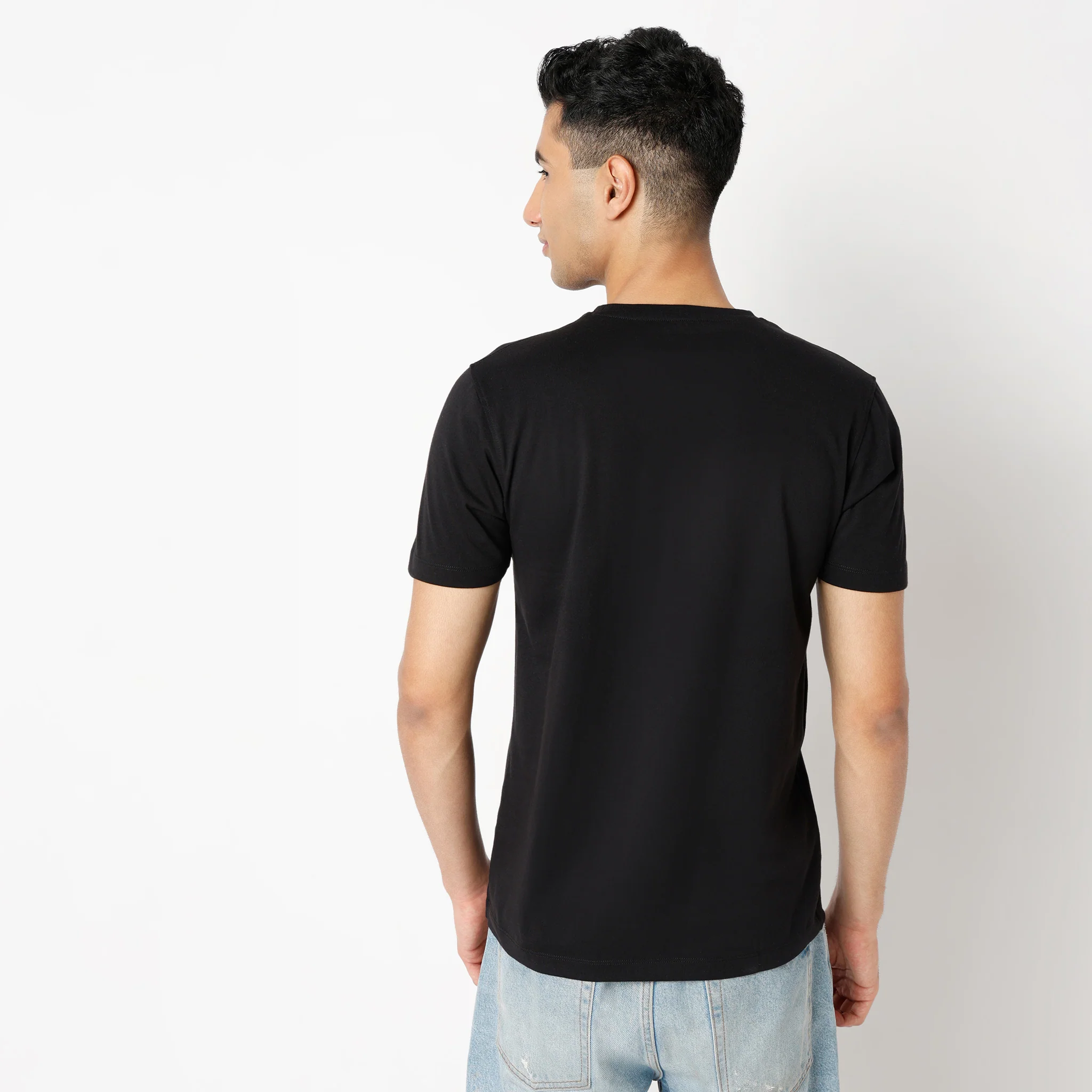 Graphitee Crew Neck Half Sleeve T-Shirt - Image 3