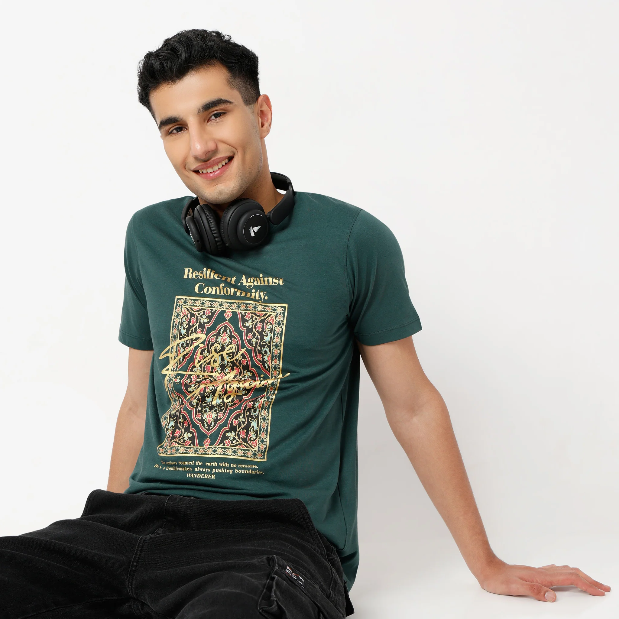 Graphitee Crew Neck Half Sleeve T-Shirt