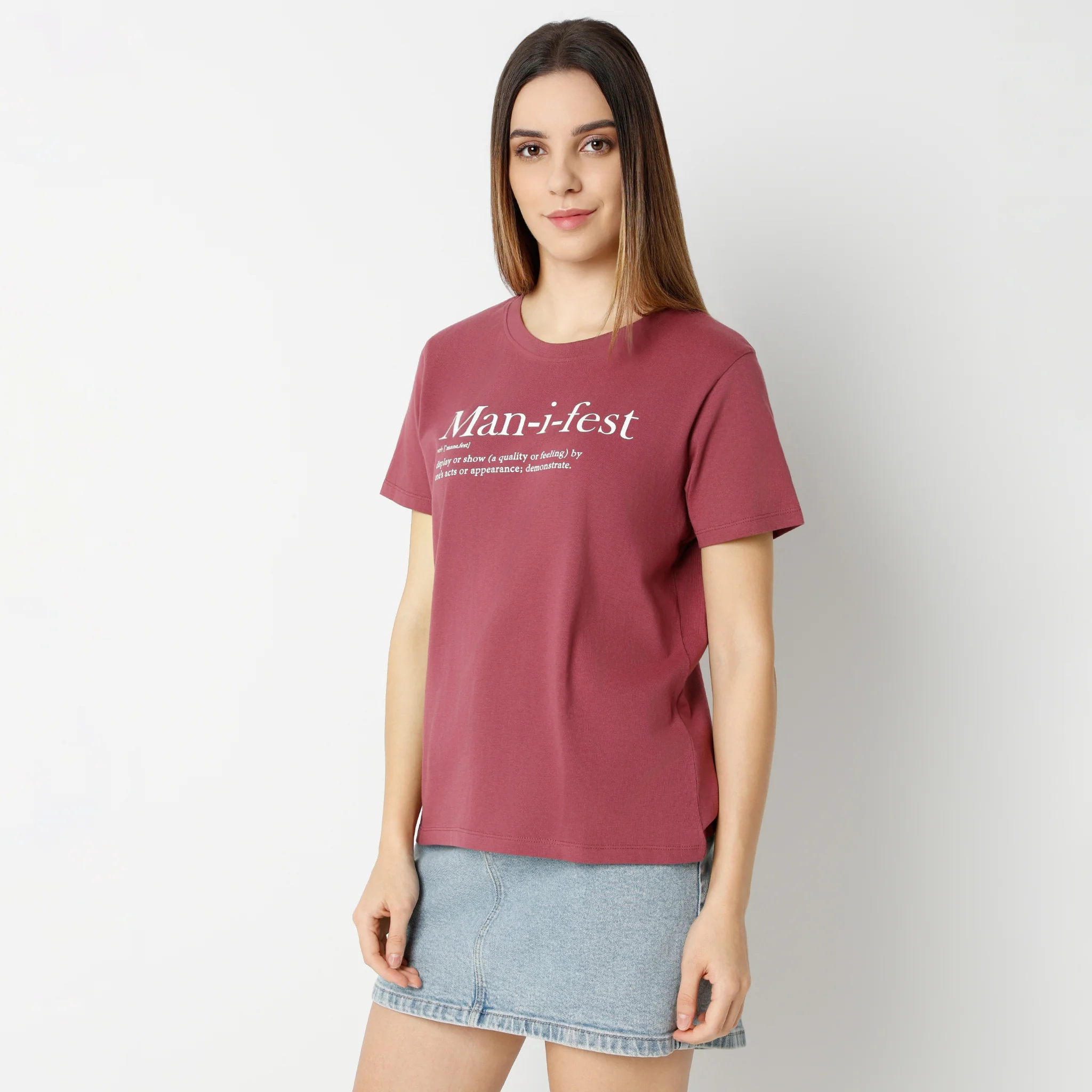 Graphic Round Neck Short Sleeve T-Shirt - Image 4