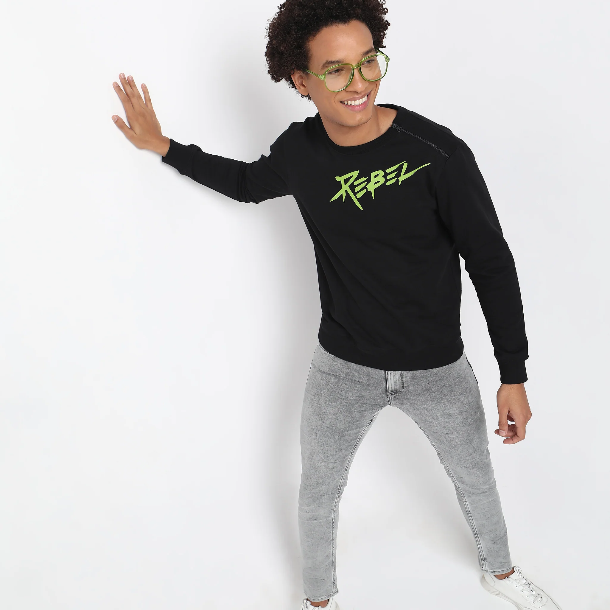 Popover Sweats™ - Graphic Regular Fit Sweatshirt - Image 6