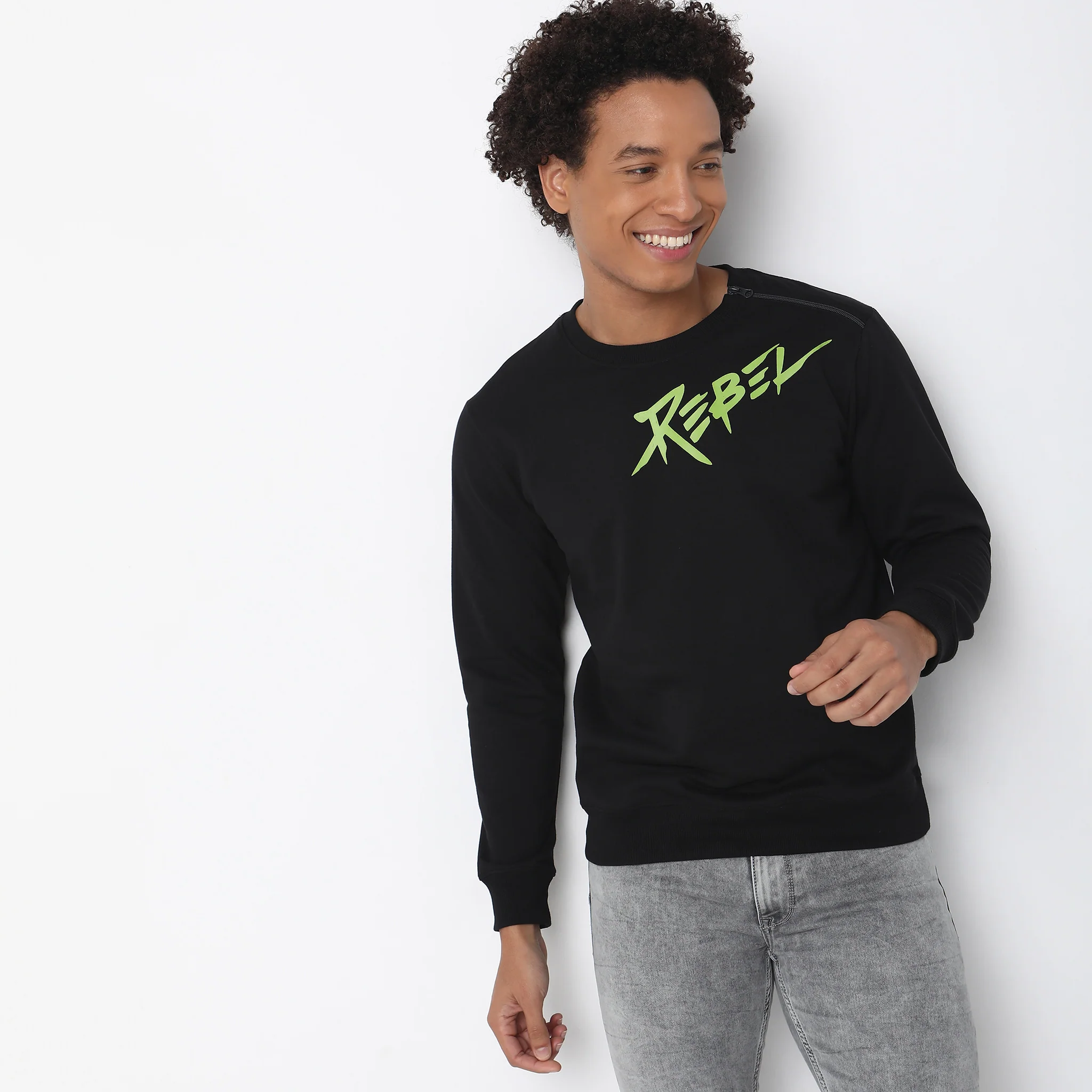 Popover Sweats™ - Graphic Regular Fit Sweatshirt - Image 7