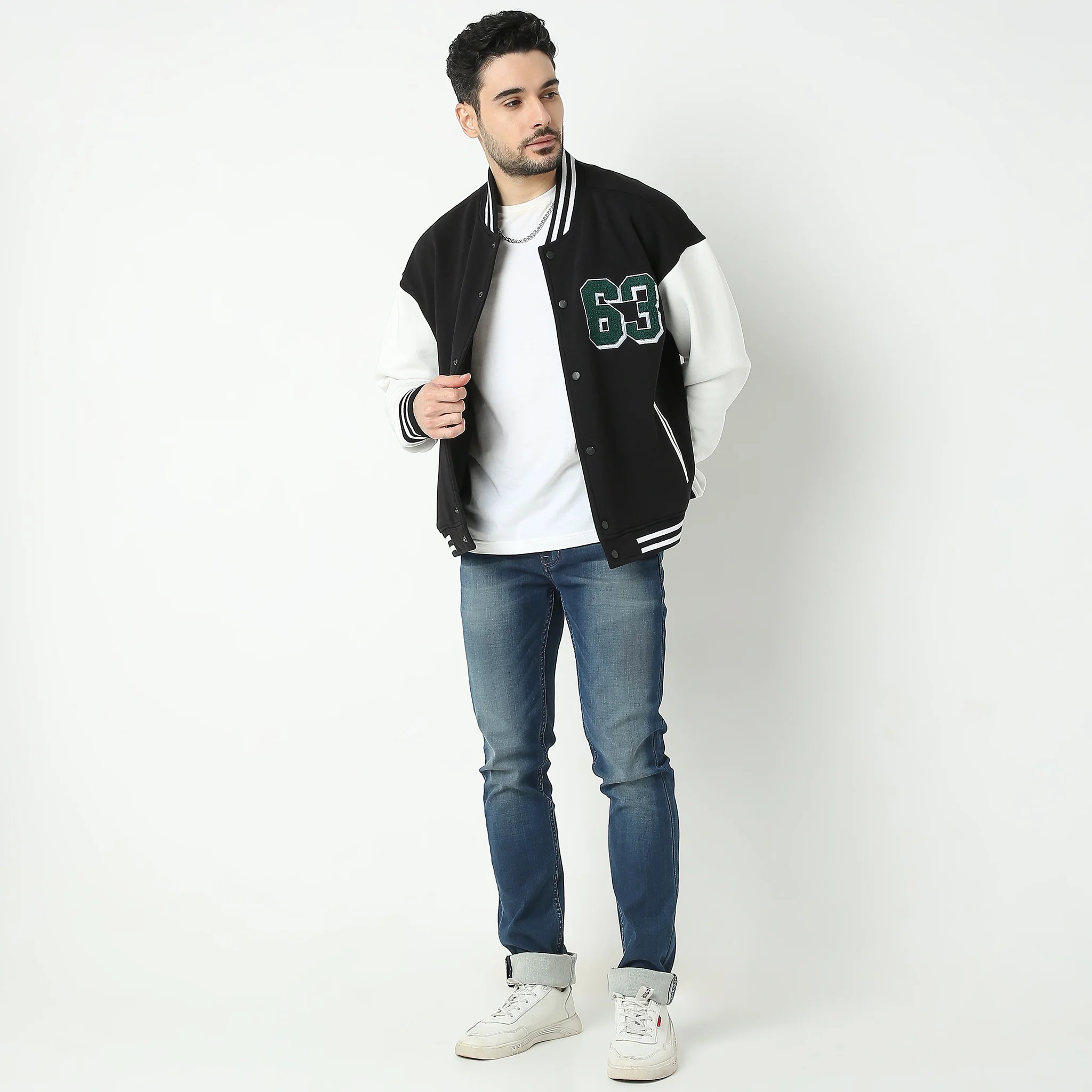 Regular Fit Graphic Sweatshirt