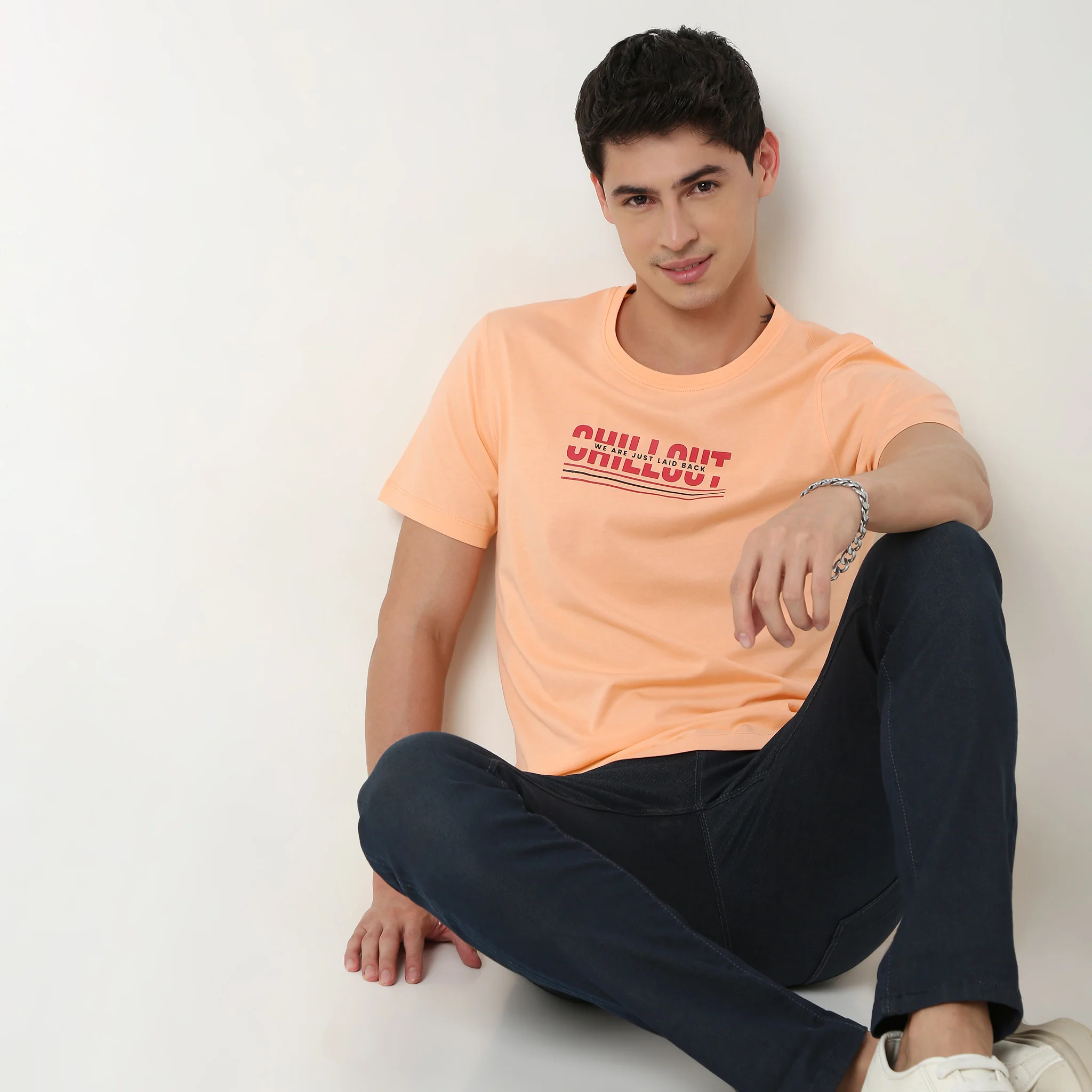 Regular Fit Graphic T-Shirt - Image 2