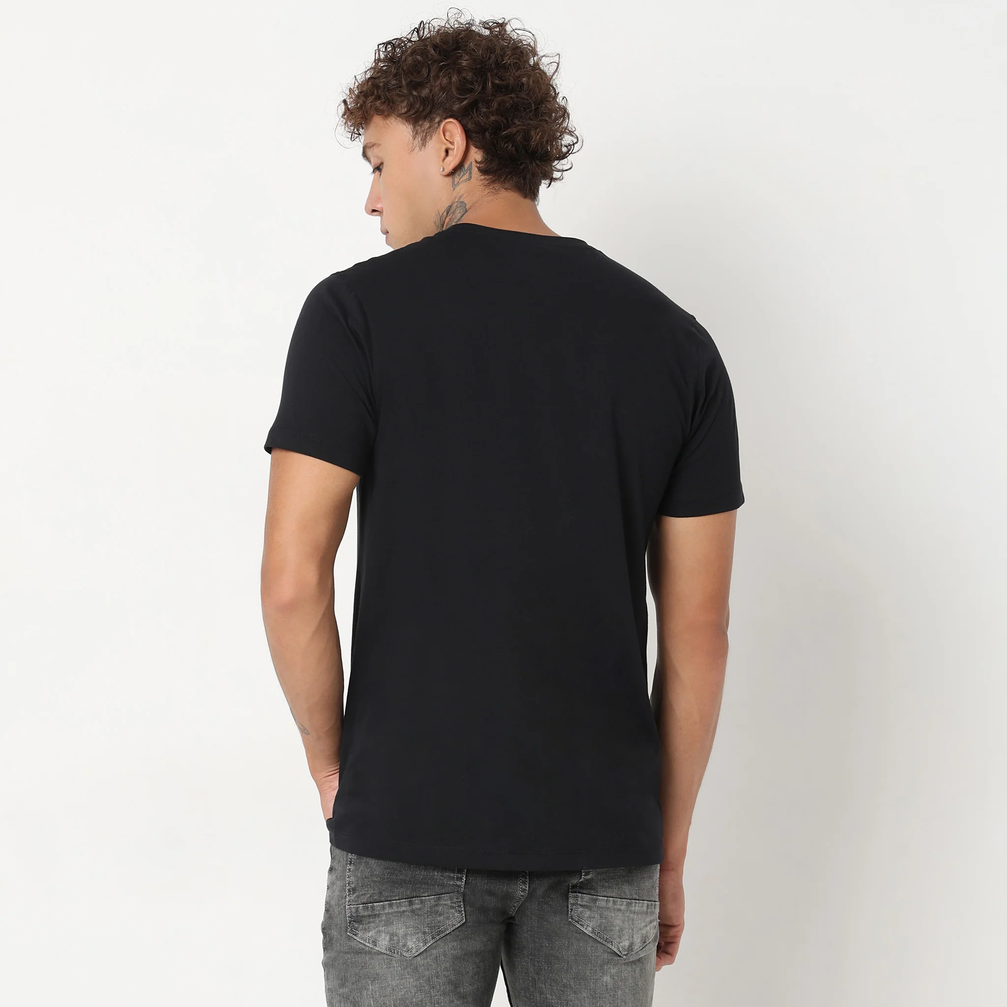 Regular Fit Graphic T-Shirt - Image 3