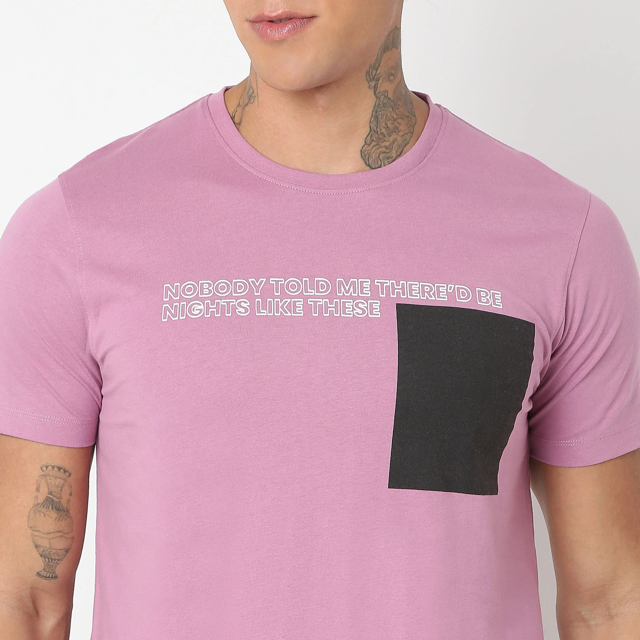 Regular Fit Graphic T-Shirt - Image 4