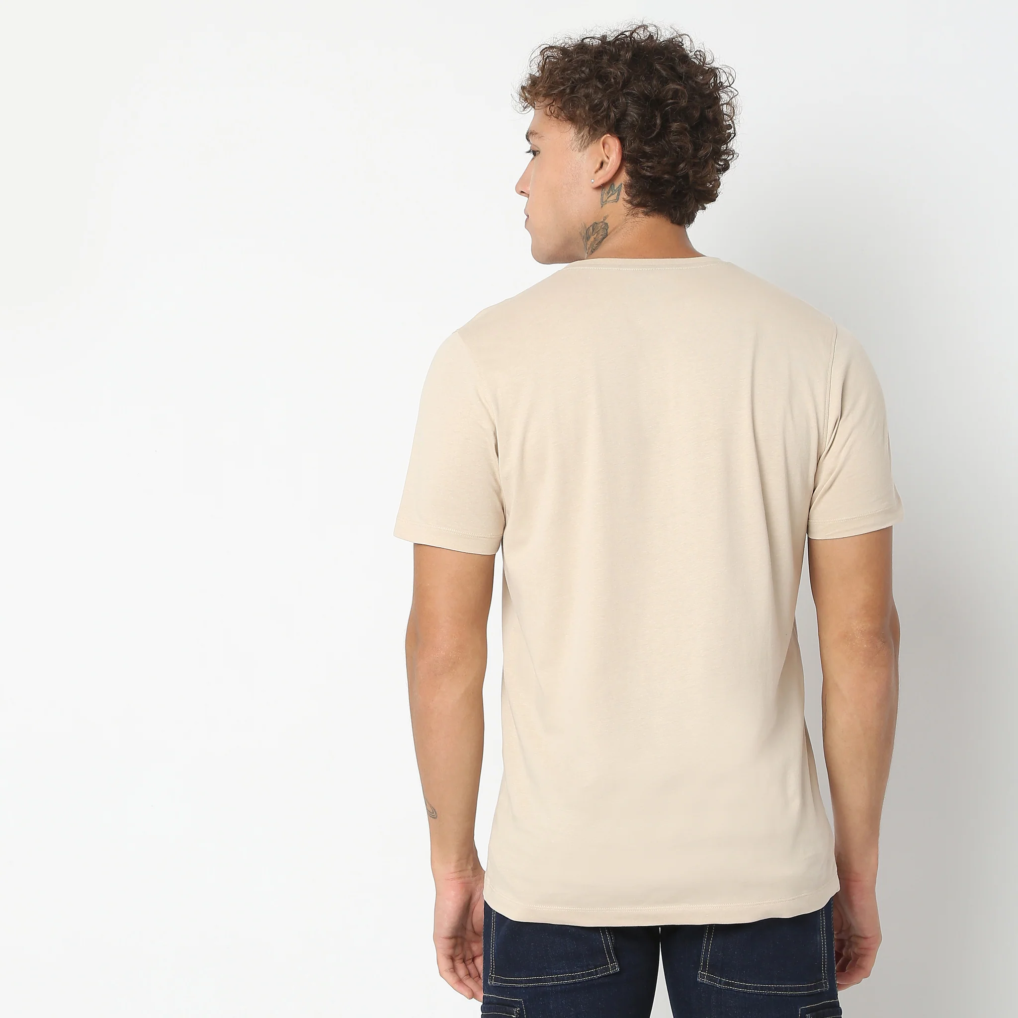 Regular Fit Graphic T-Shirt - Image 3