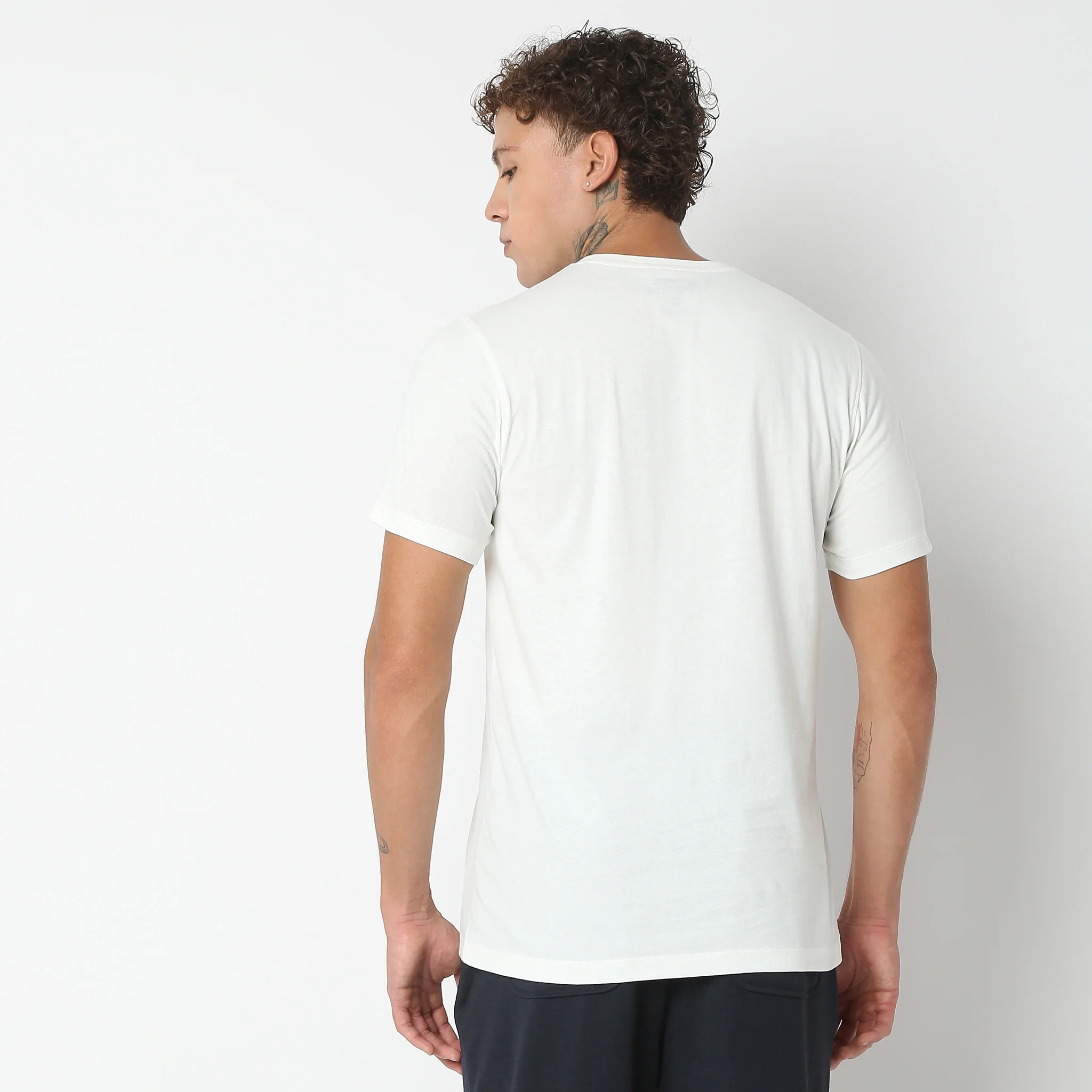 Regular Fit Graphic T-Shirt - Image 3