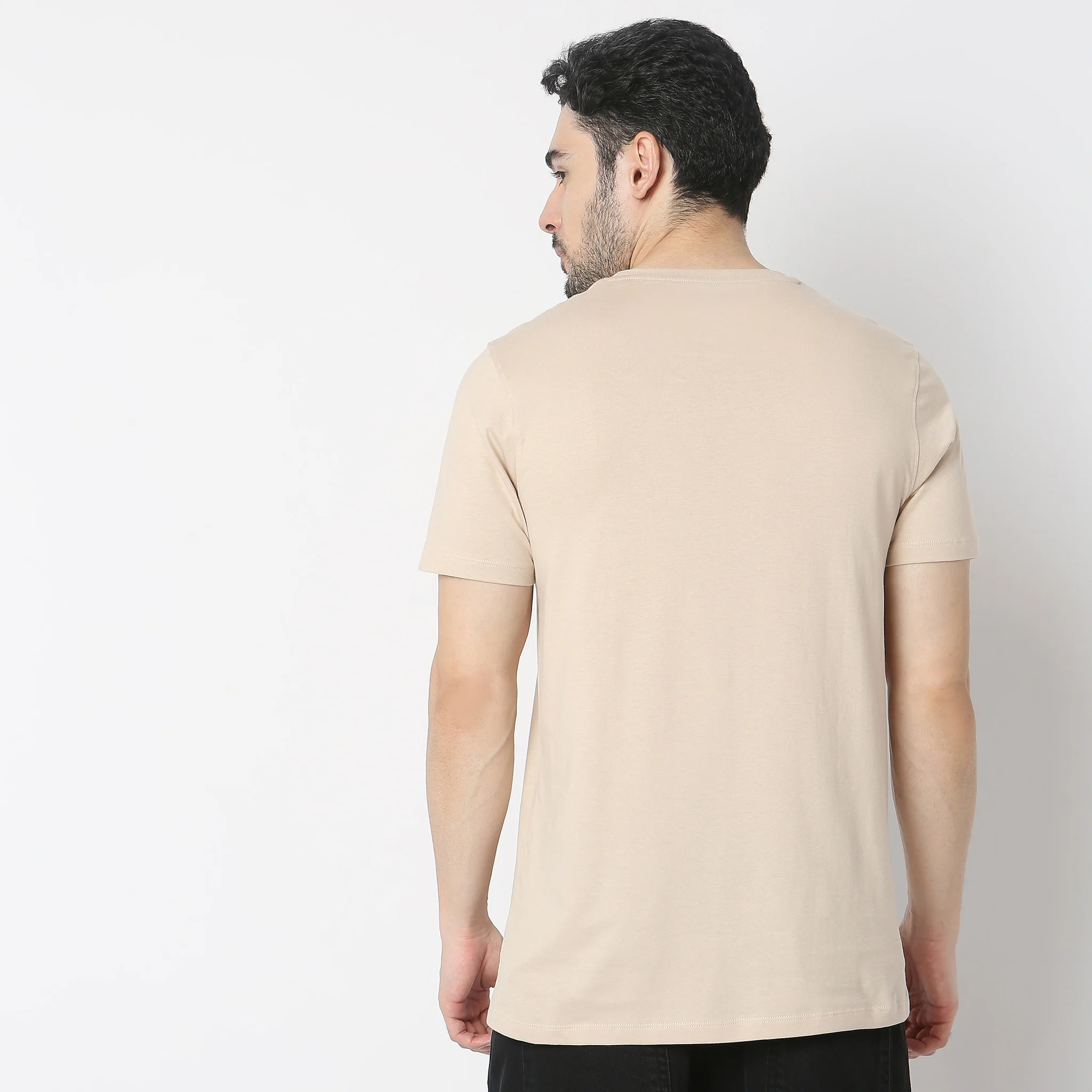Regular Fit Graphic T-Shirt - Image 3