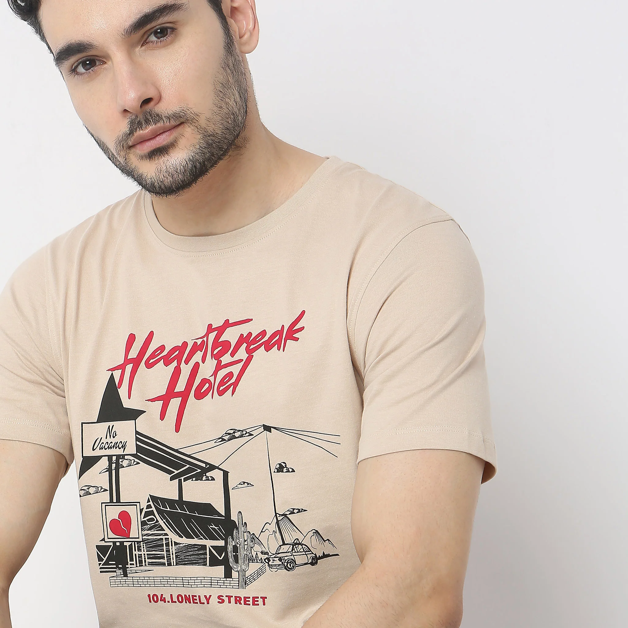 Regular Fit Graphic T-Shirt - Image 4