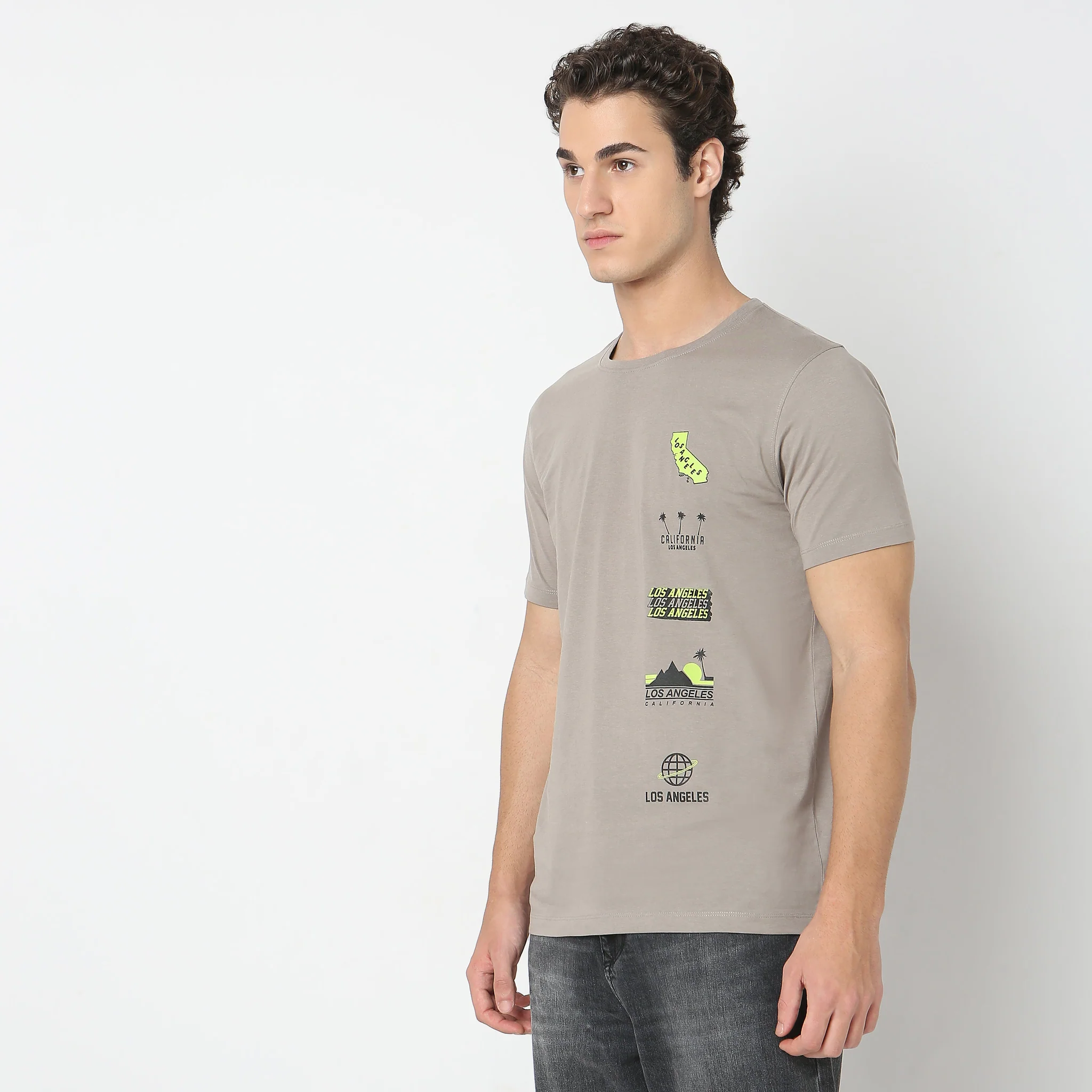 Knitted Graphic T-Shirt - Image 4