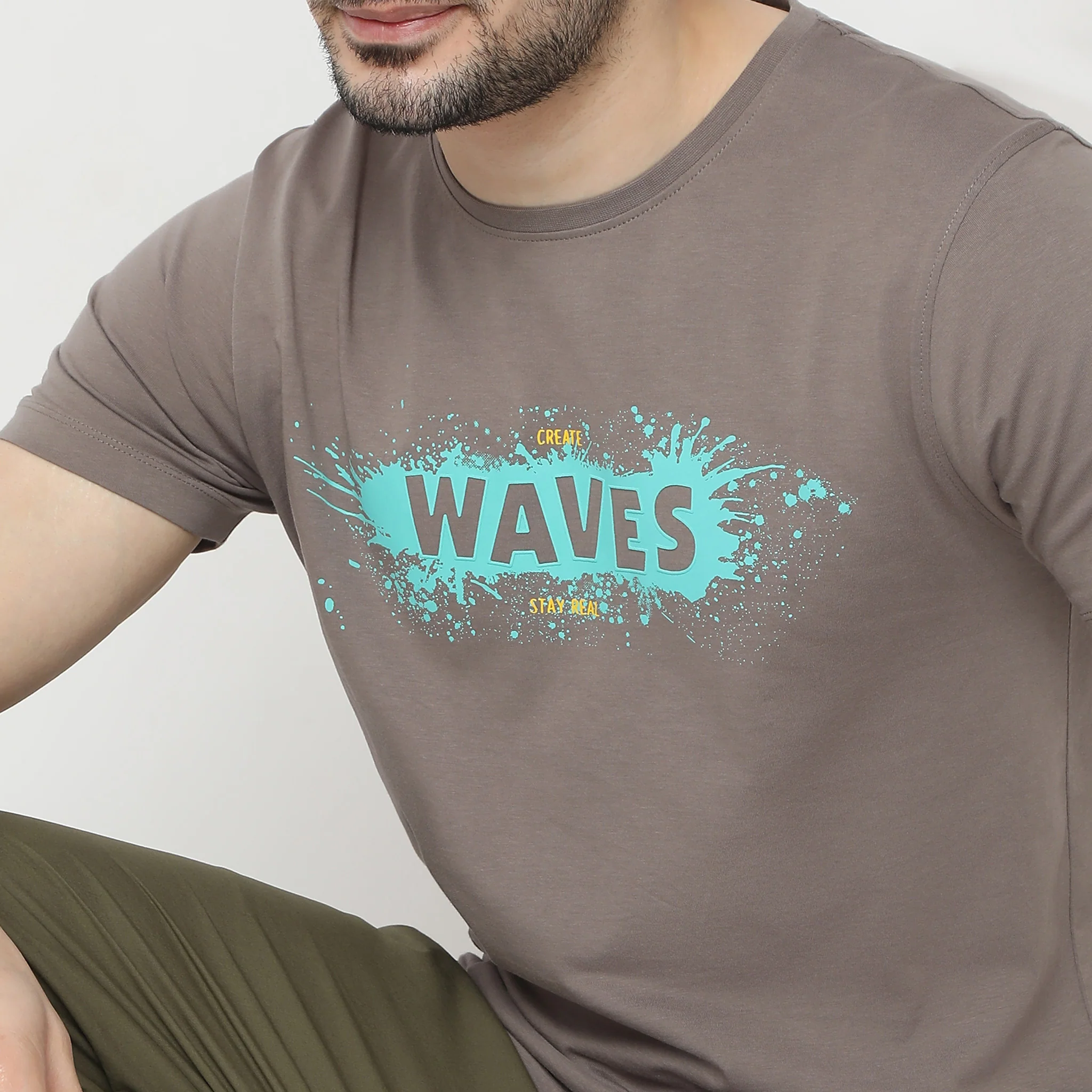 Graphic Crew Neck Cotton T-Shirt - Image 5