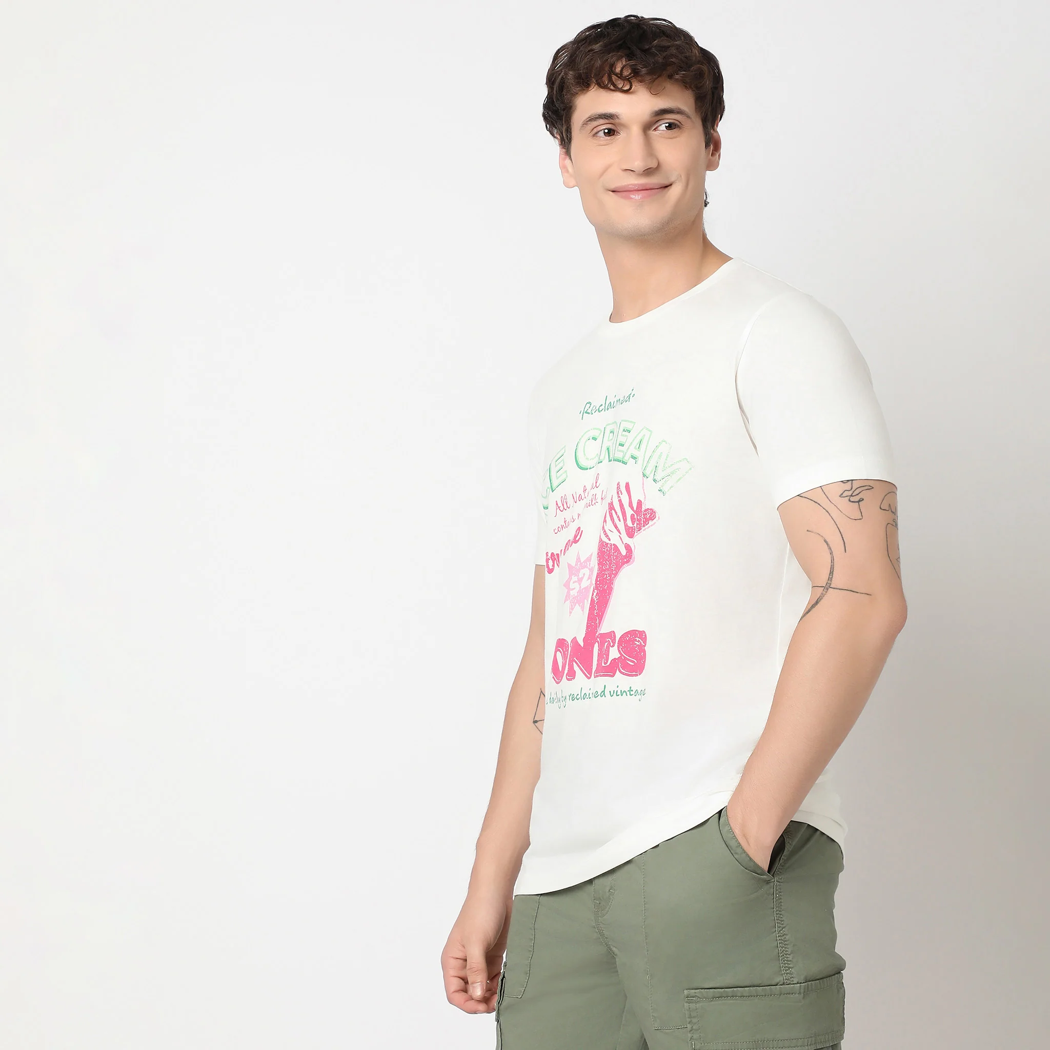 Knitted Graphic T-Shirt - Image 4
