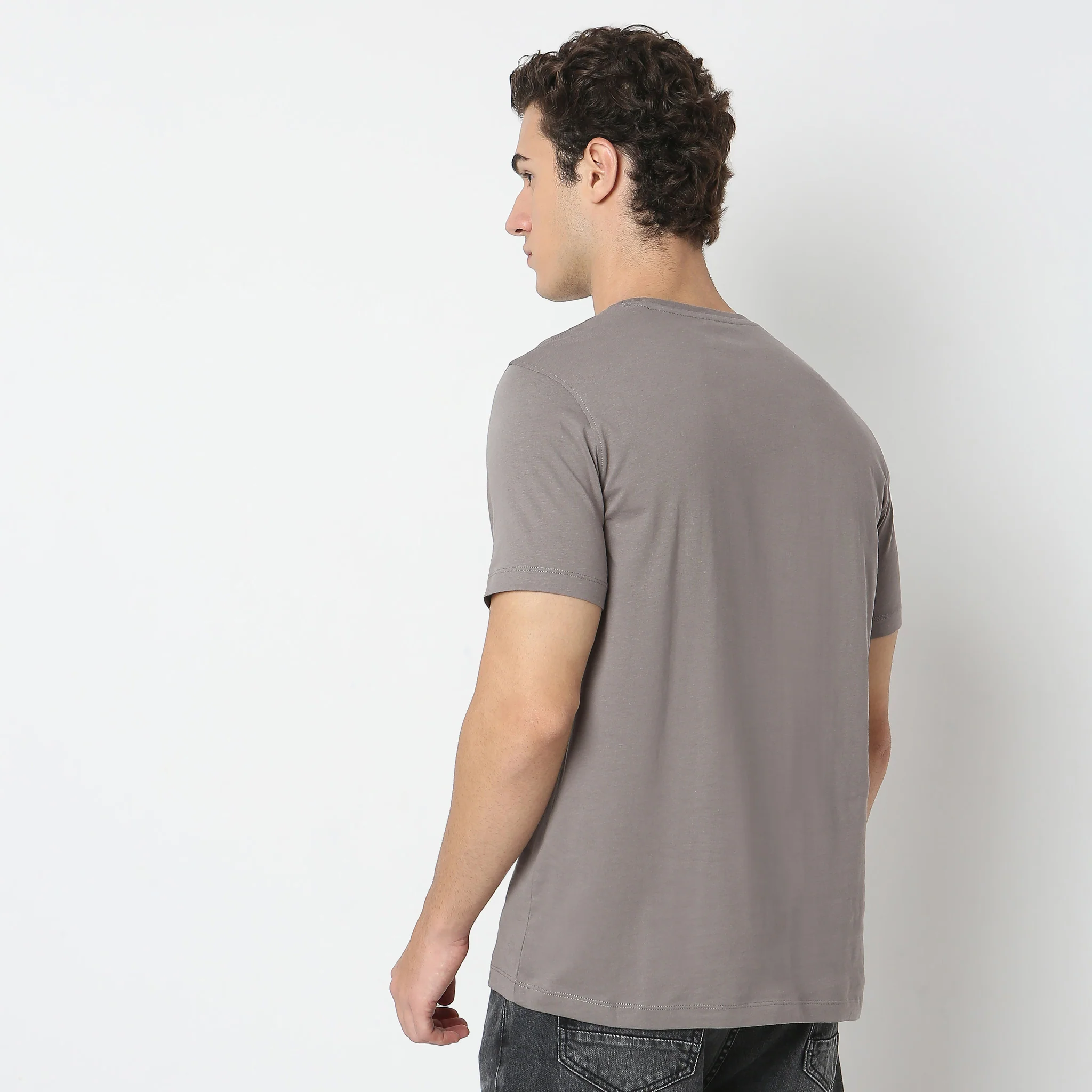Knitted Graphic T-Shirt - Image 3