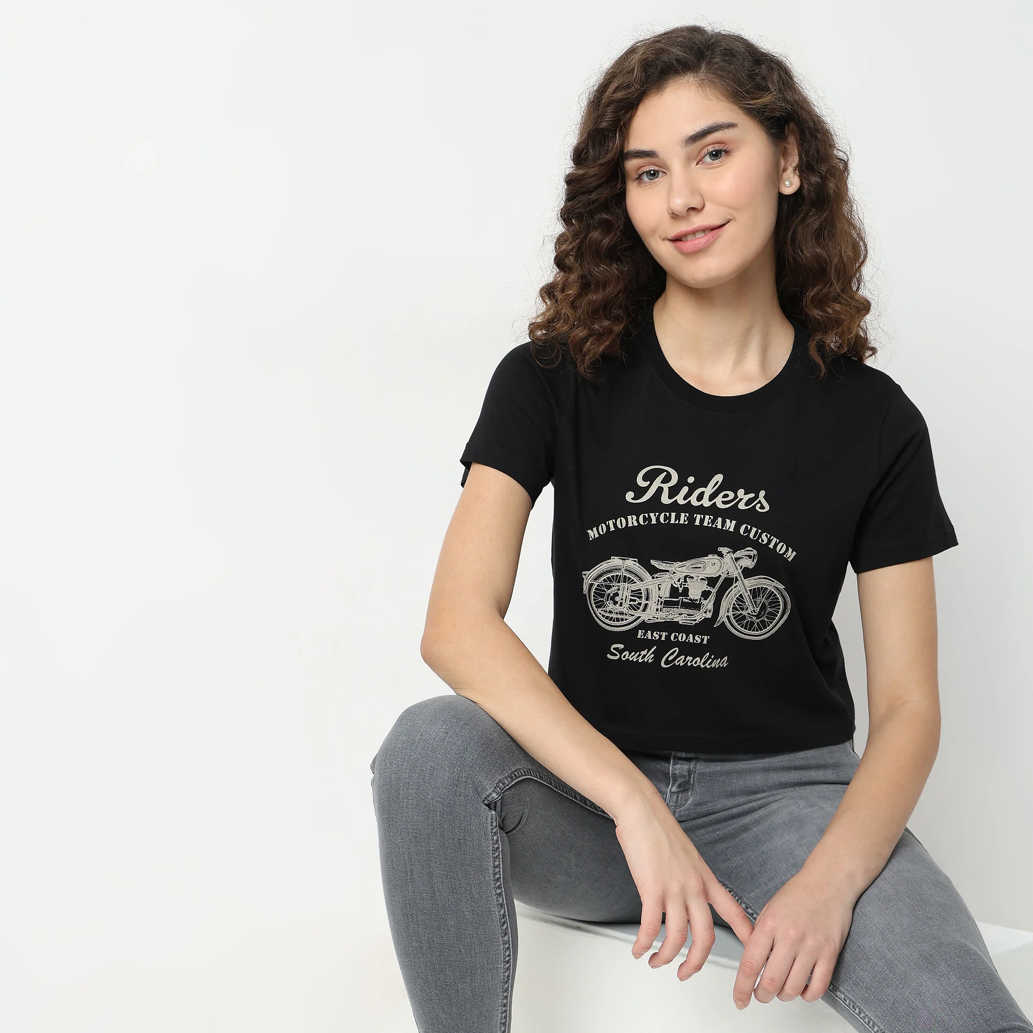 Regular Fit Graphic T-Shirt - Image 2