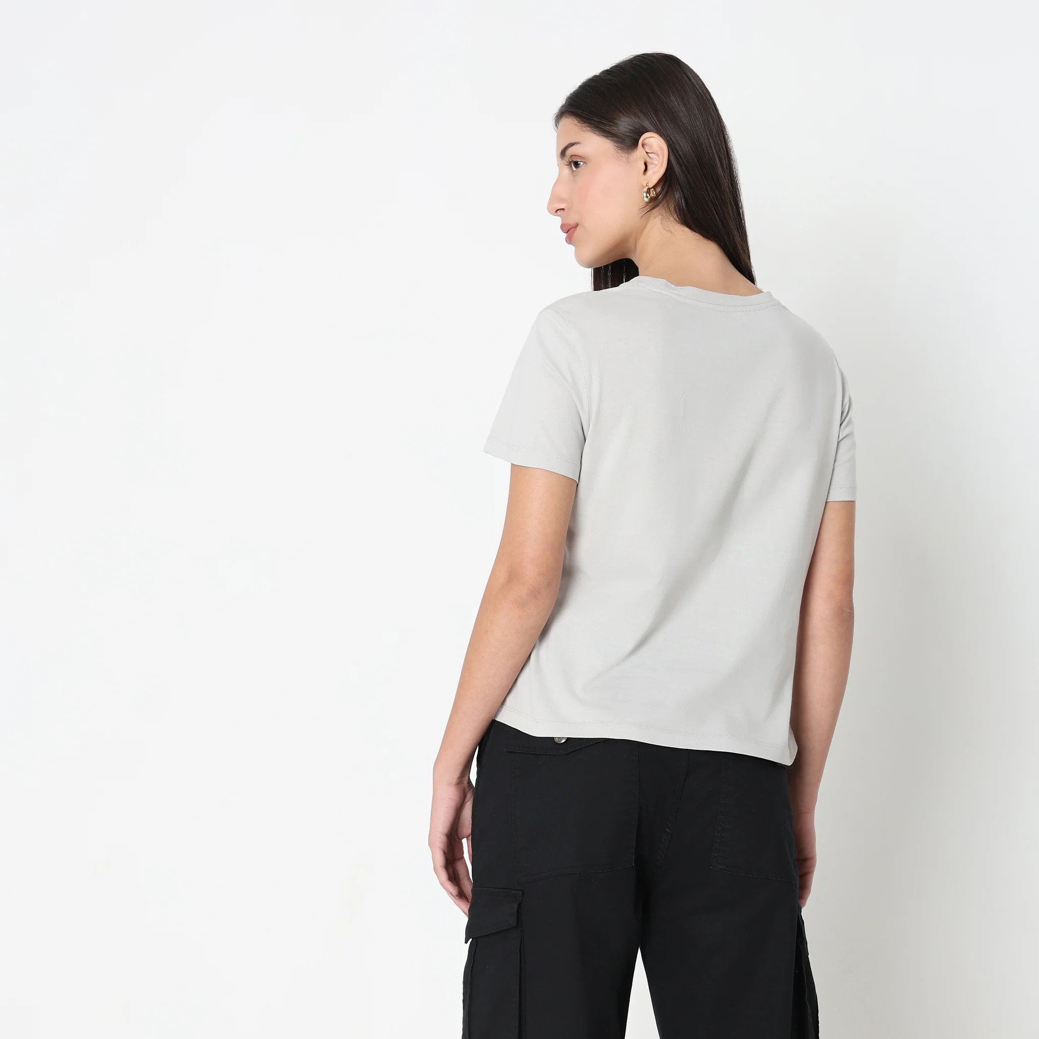 Regular Fit Graphic T-Shirt - Image 4