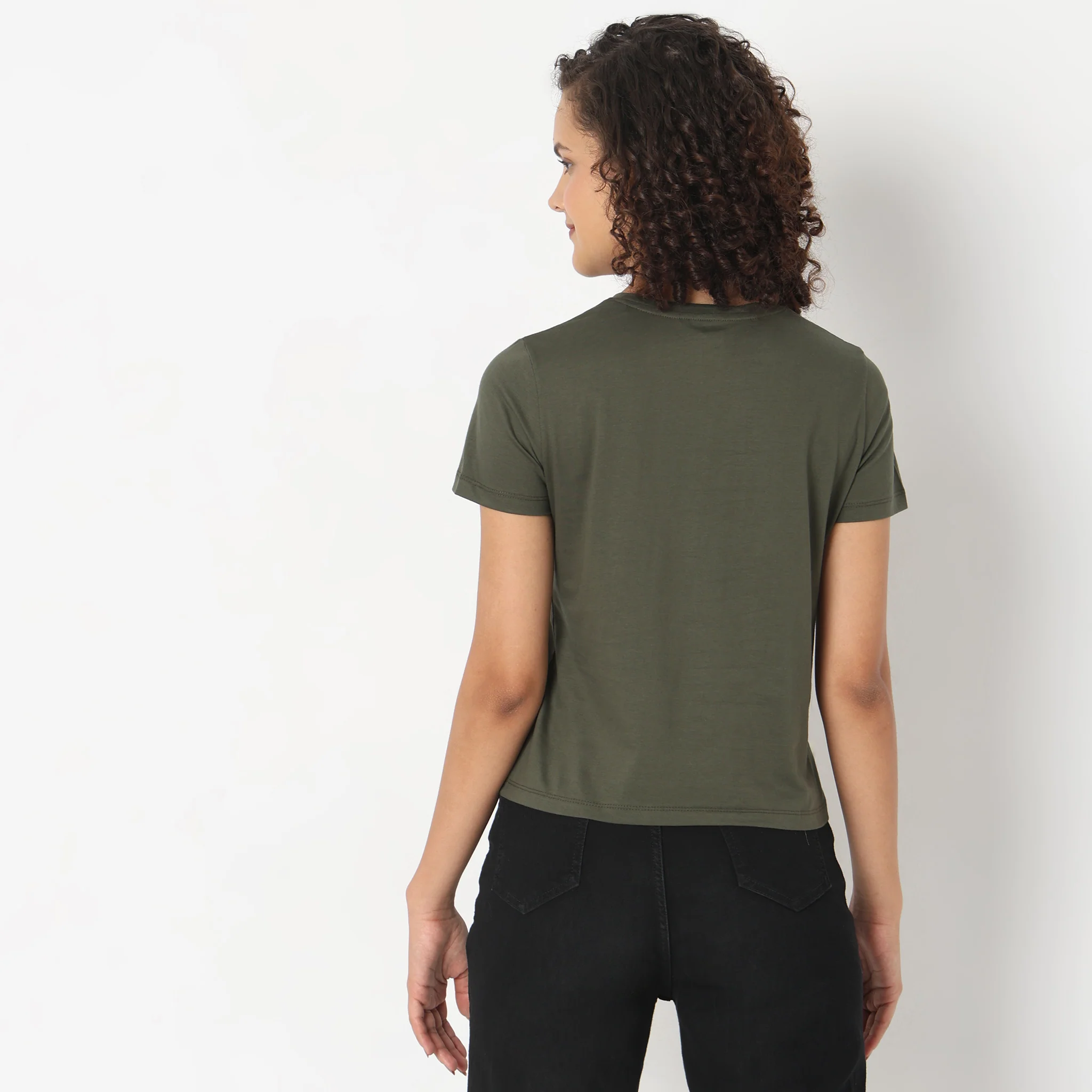 Regular Fit Graphic T-Shirt - Image 3