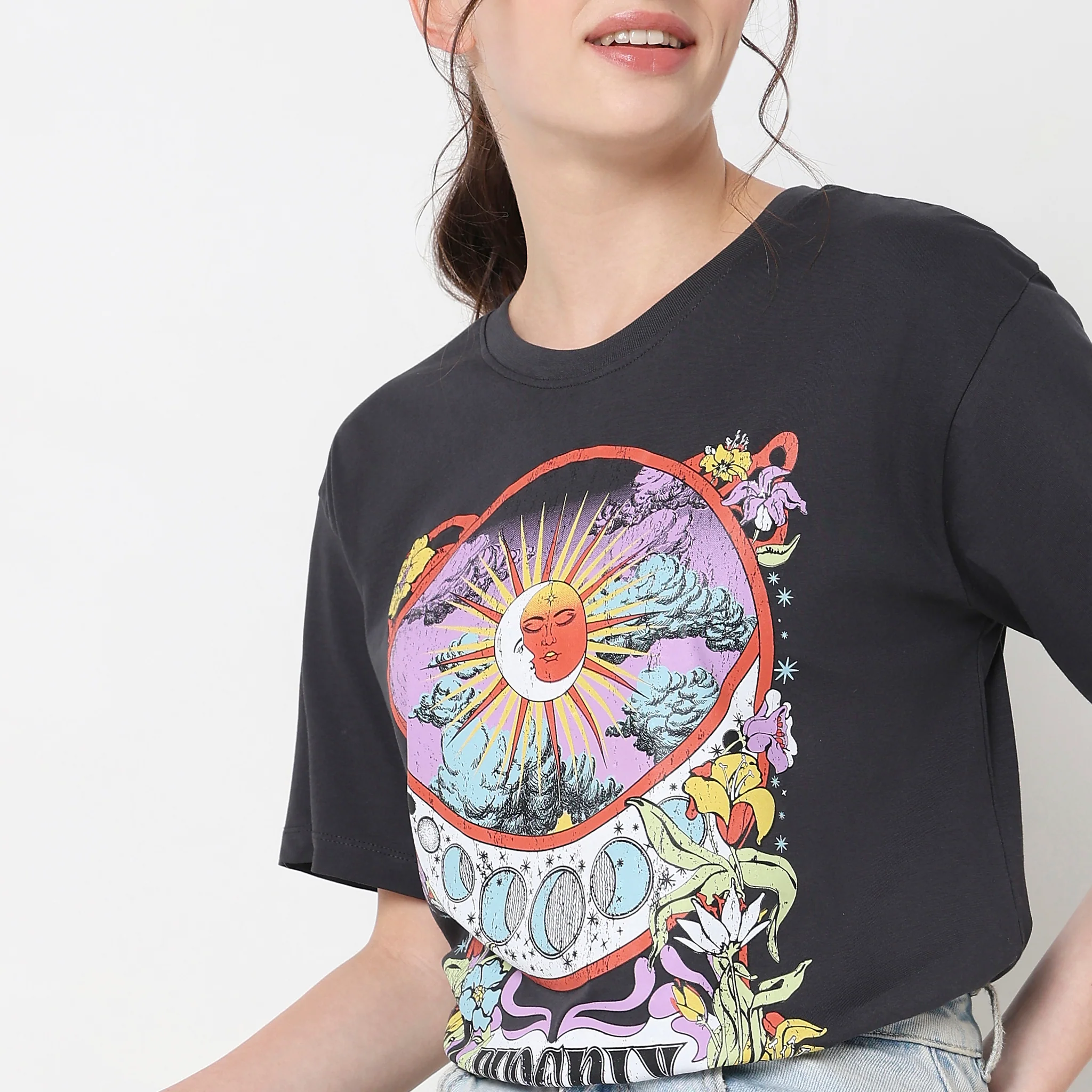 Regular Fit Graphic T-Shirt - Image 4