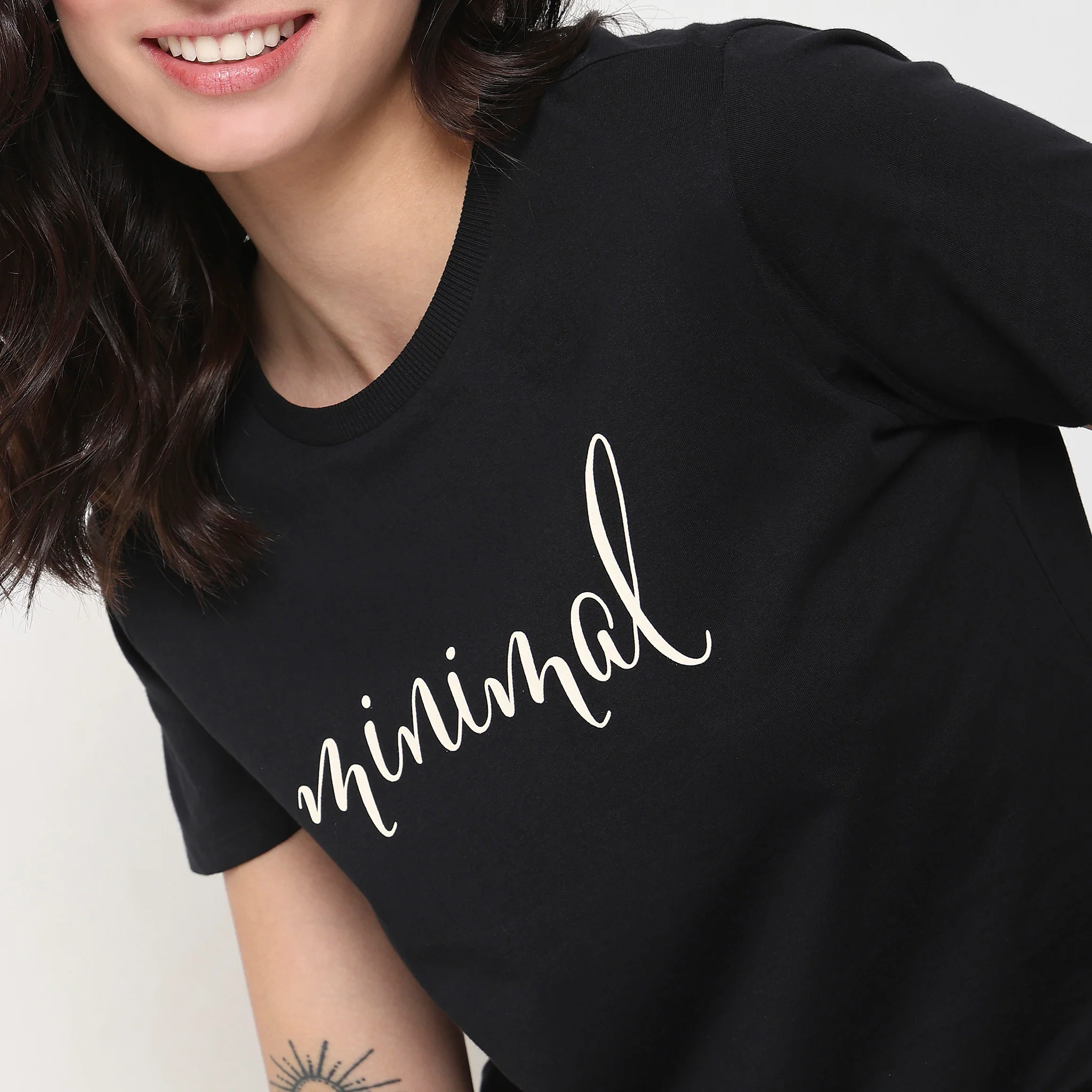 Regular Fit Graphic T-Shirt - Image 4