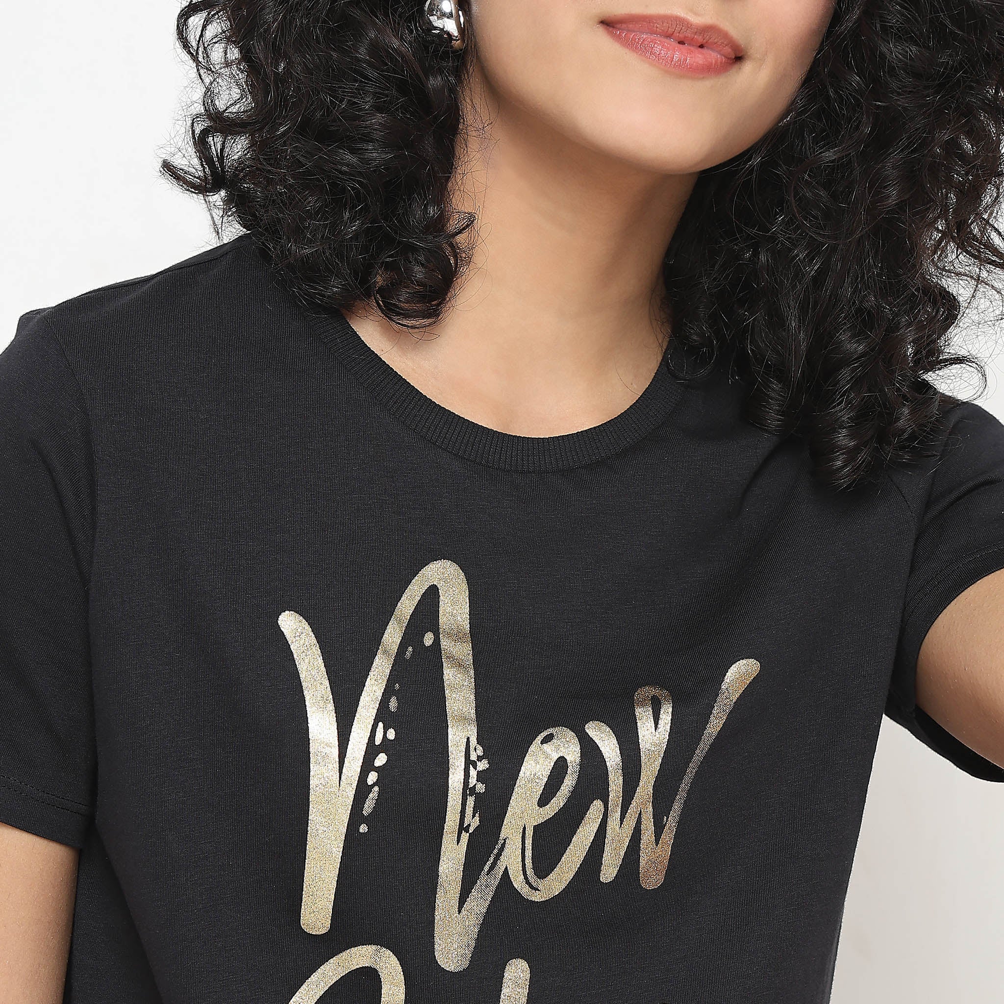 Regular Fit Graphic T-Shirt - Image 4