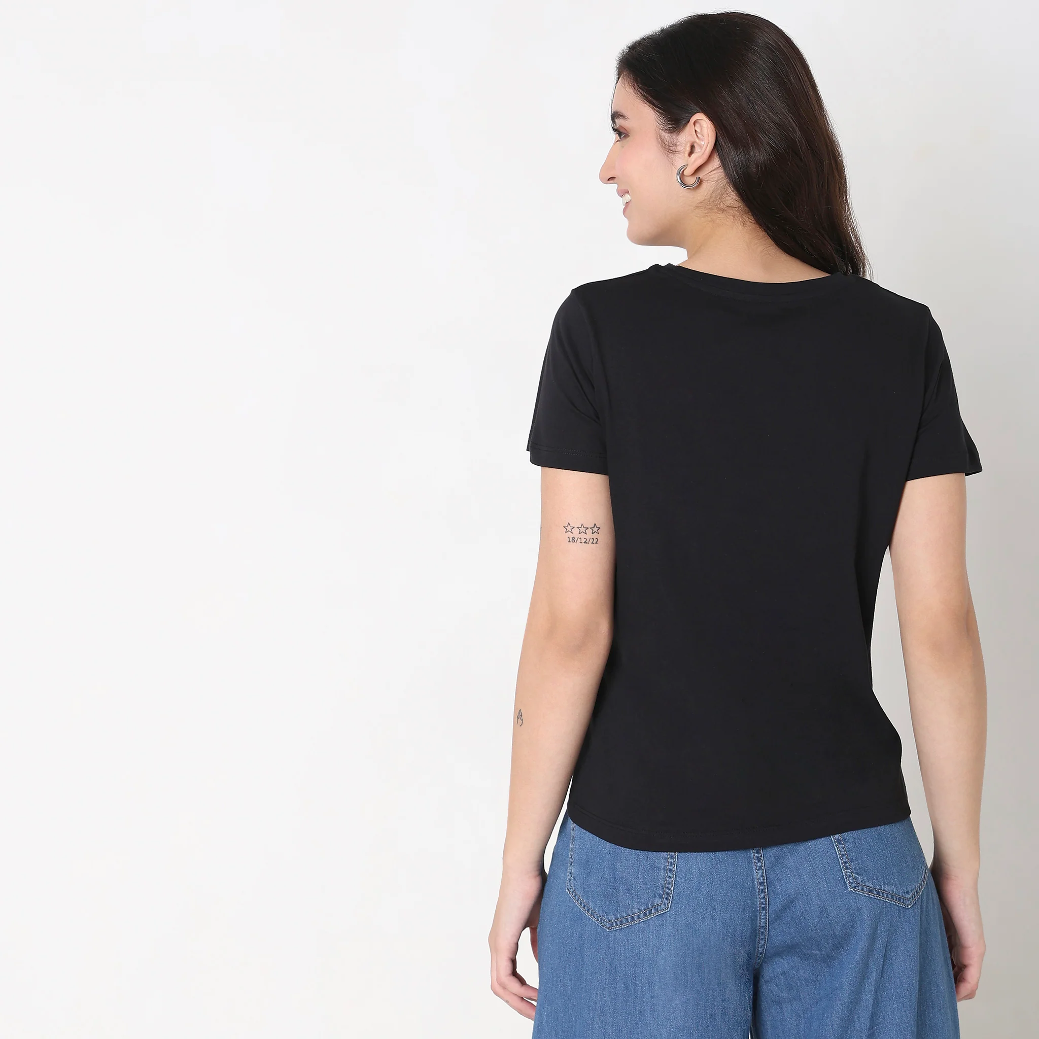 Regular Fit Graphic T-Shirt - Image 3