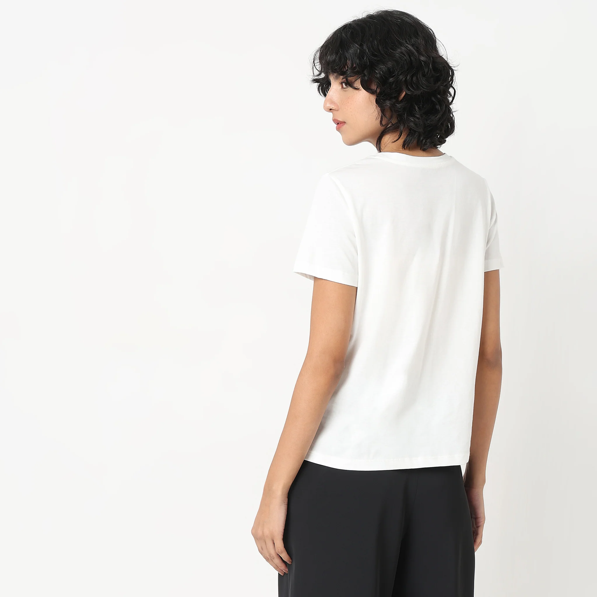 Regular Fit Graphic T-Shirt - Image 3