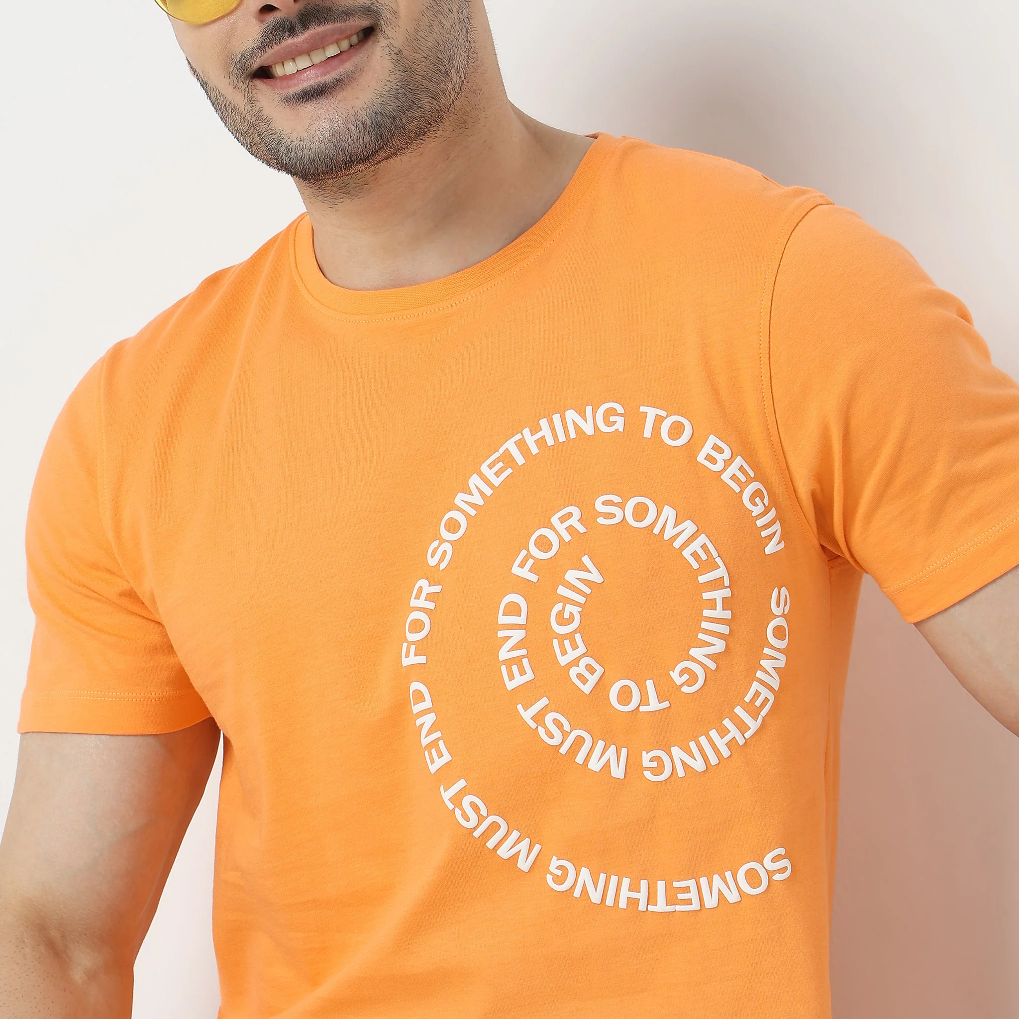 Regular Fit Graphic T-Shirt - Image 5