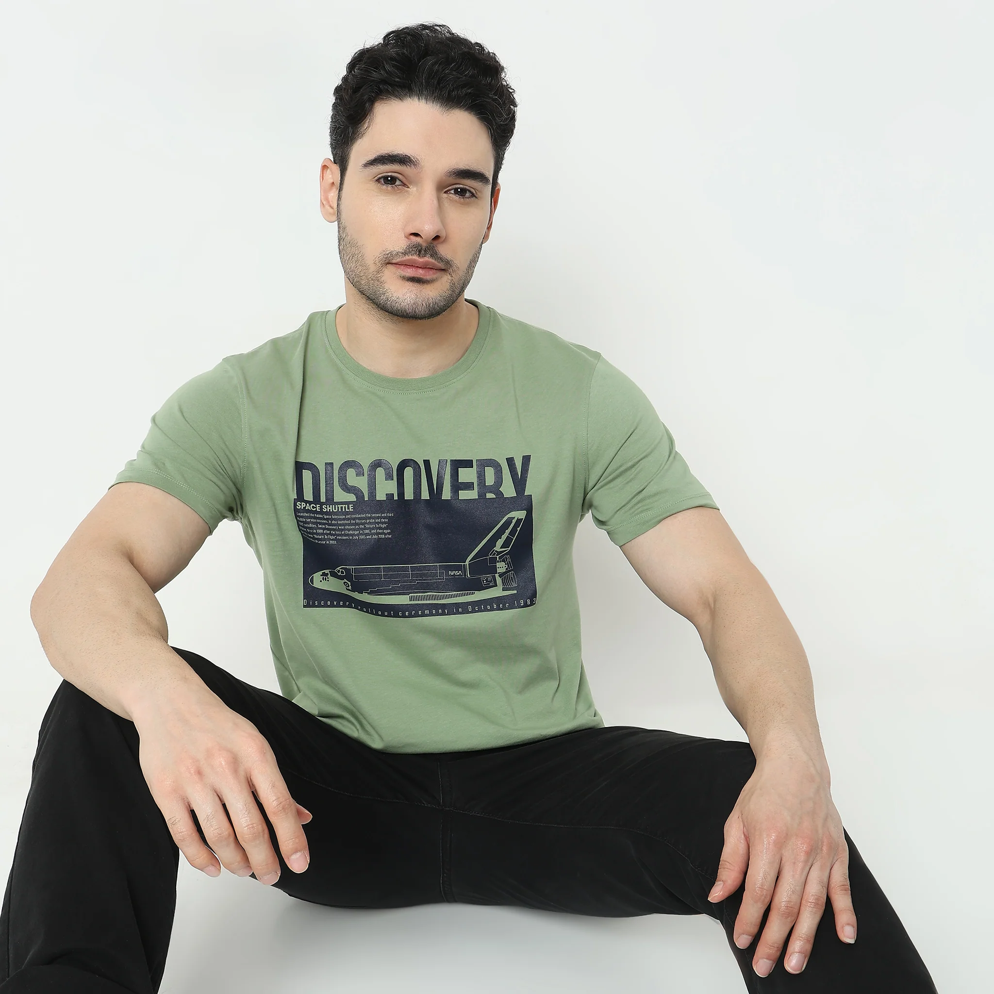 Regular Fit Graphic T-Shirt - Image 5