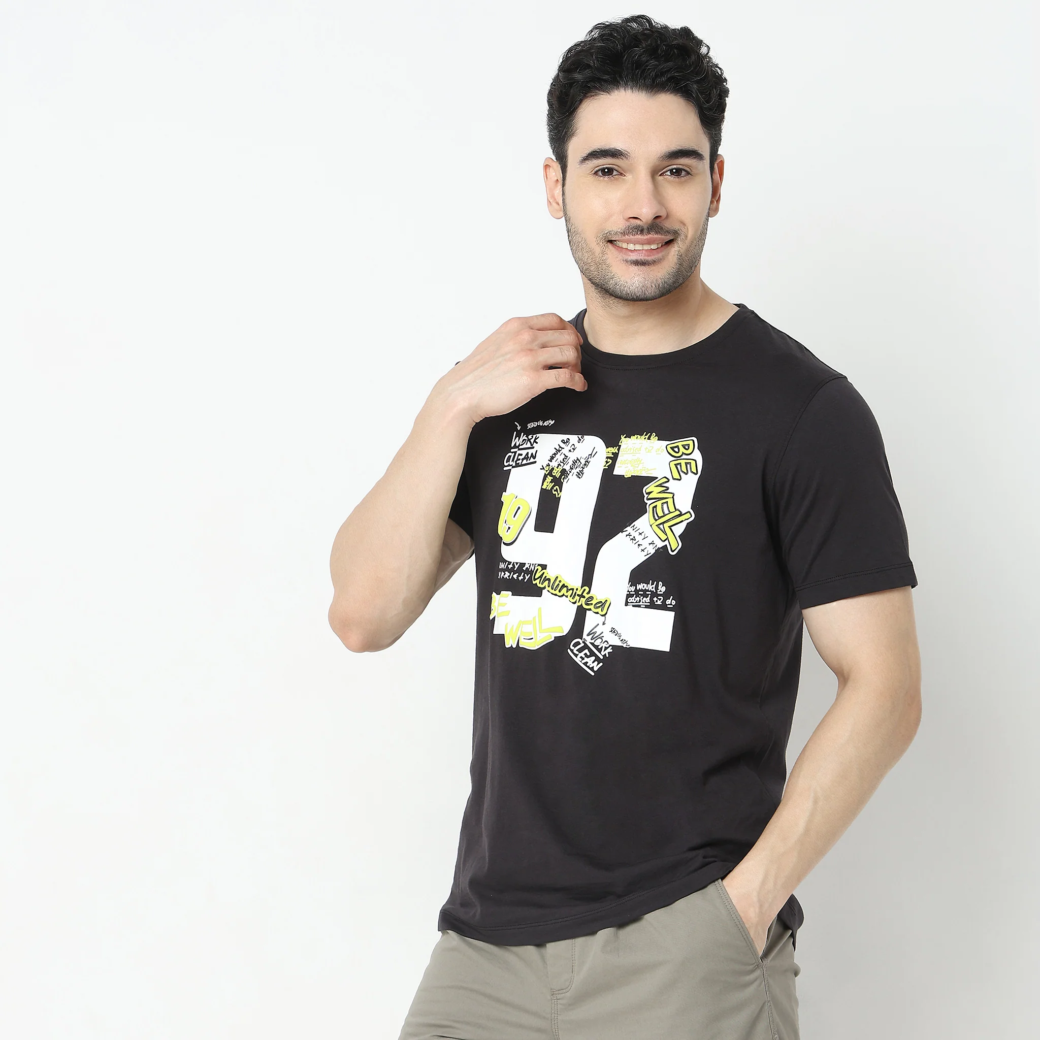Regular Fit Graphic T-Shirt - Image 3