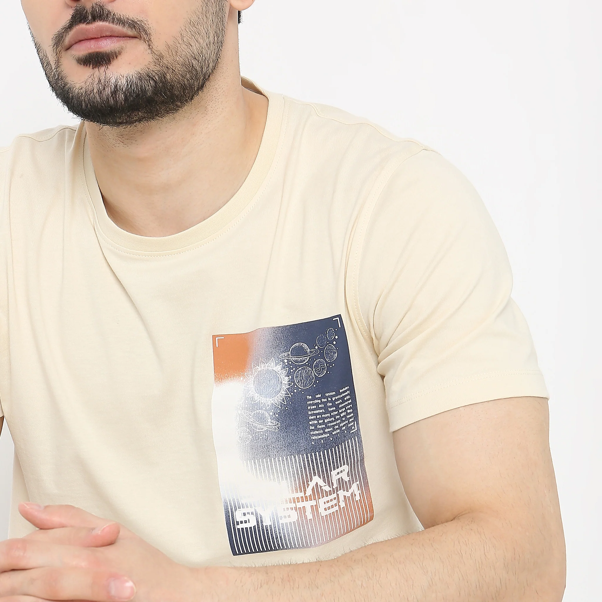 Regular Fit Graphic T-Shirt - Image 4