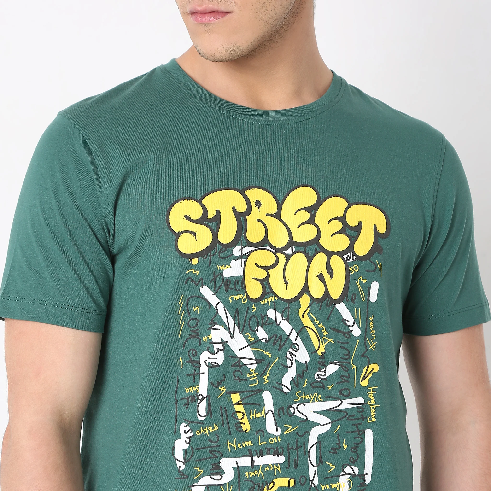 Regular Fit Graphic T-Shirt - Image 4