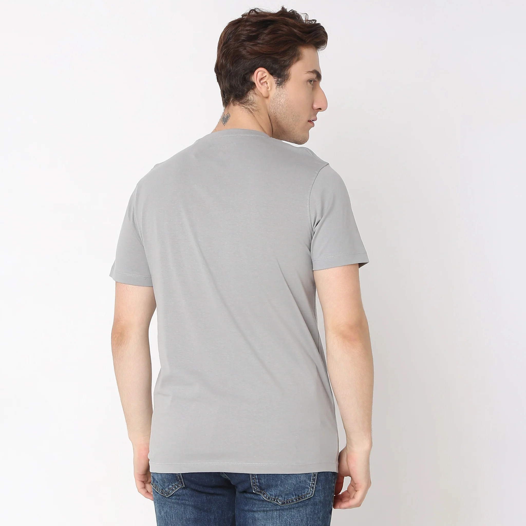 Regular Fit Graphic T-Shirt - Image 3