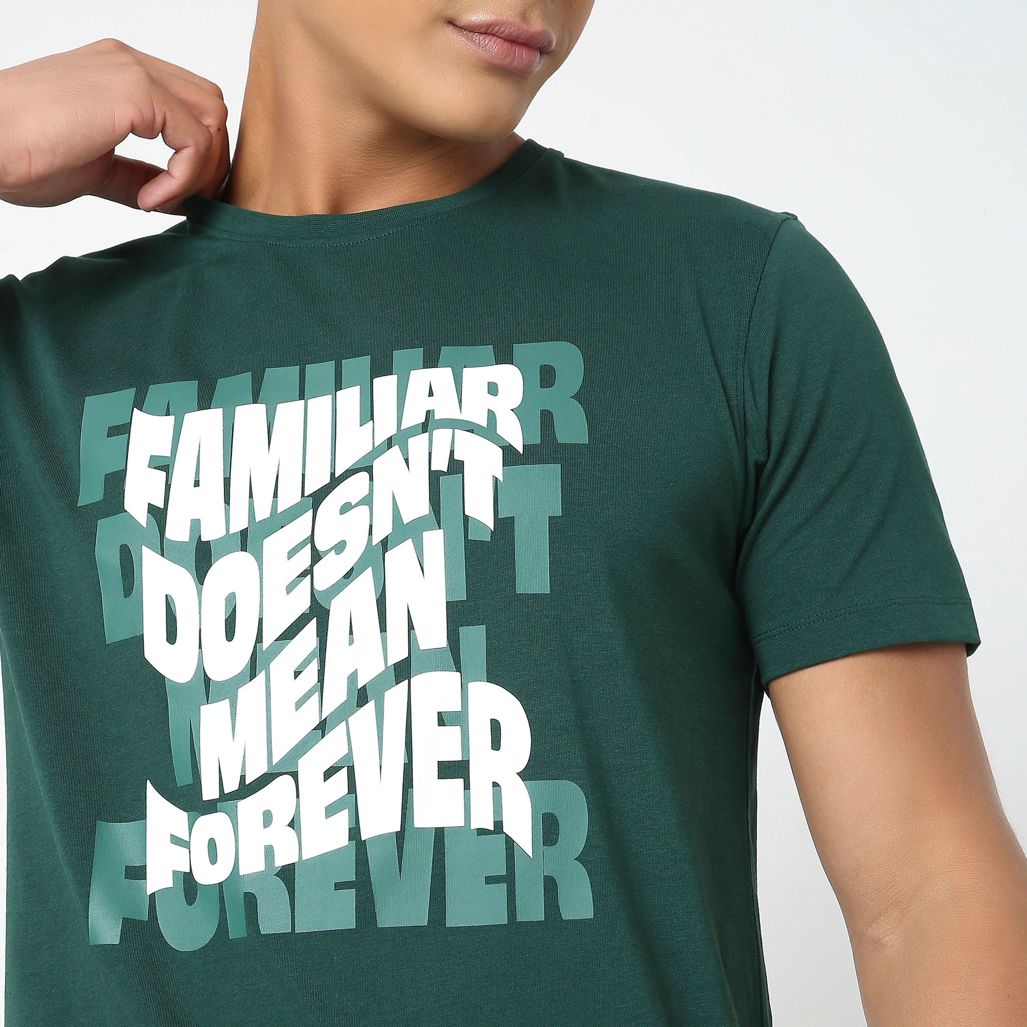 Regular Fit Graphic T-Shirt - Image 4