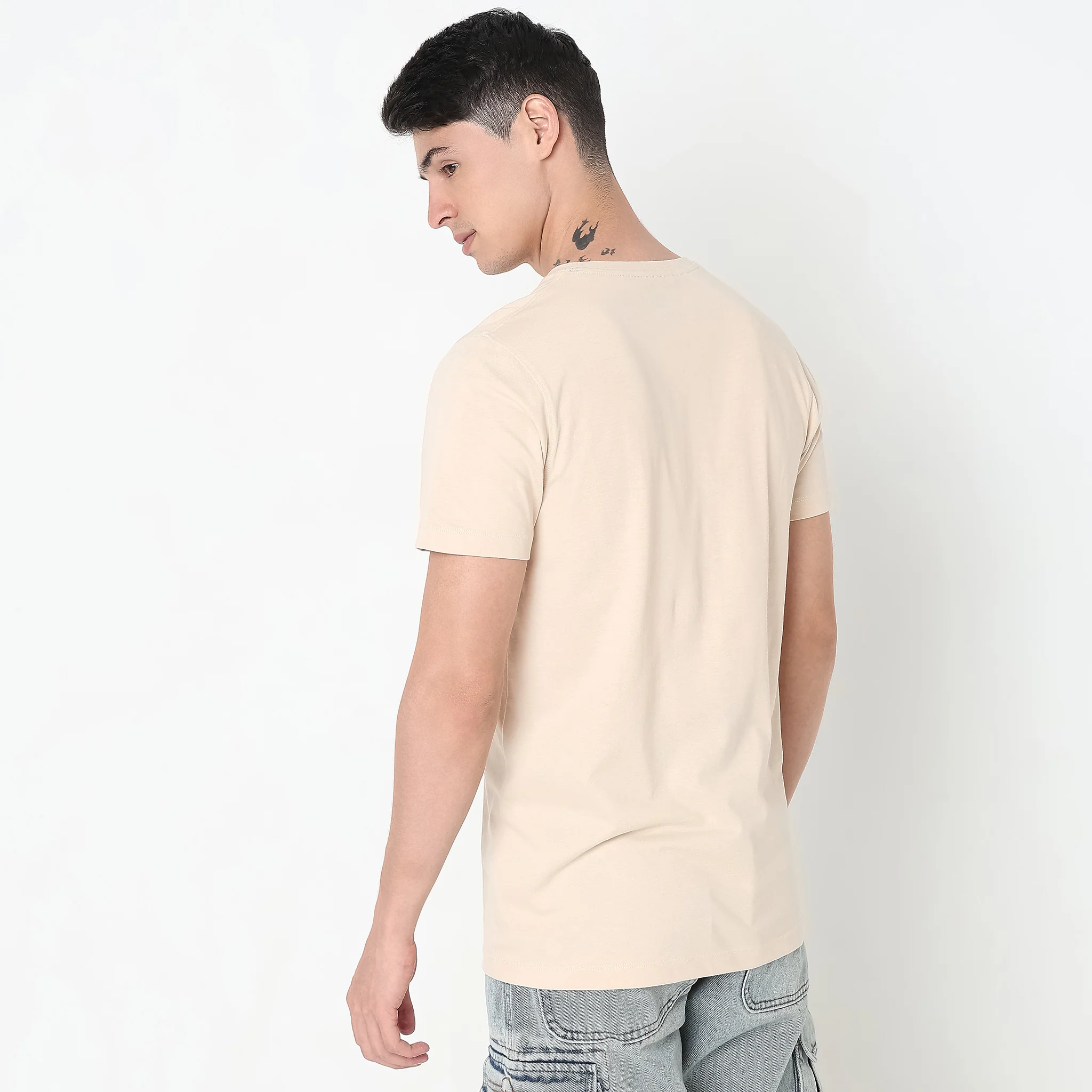 Regular Fit Graphic T-Shirt - Image 3