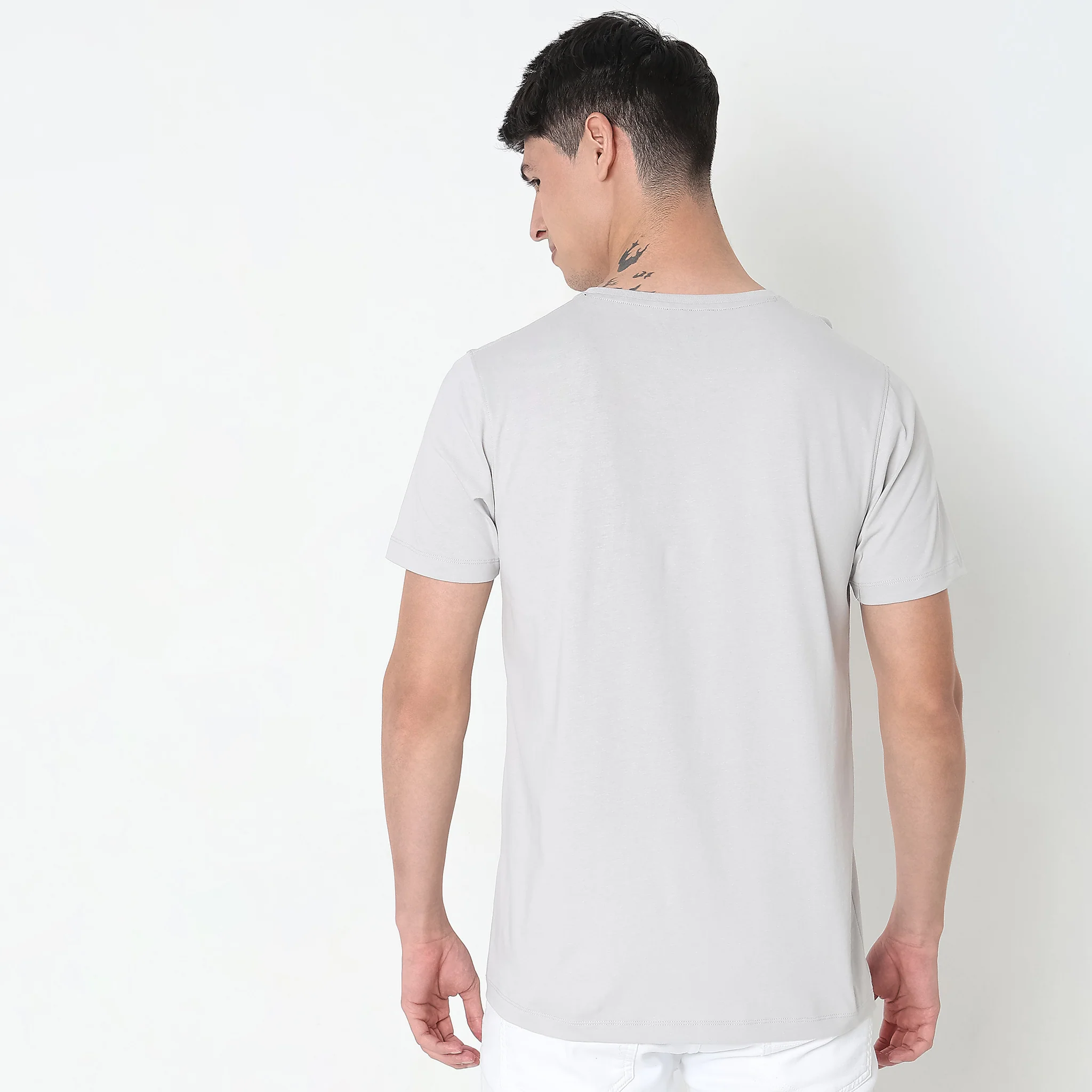 Regular Fit Graphic T-Shirt - Image 3