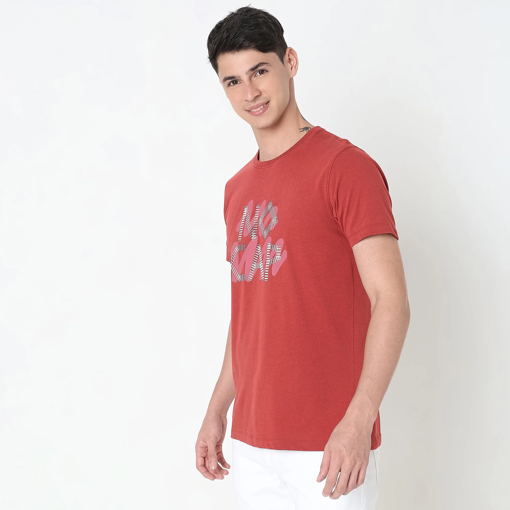 Regular Fit Graphic T-Shirt - Image 5