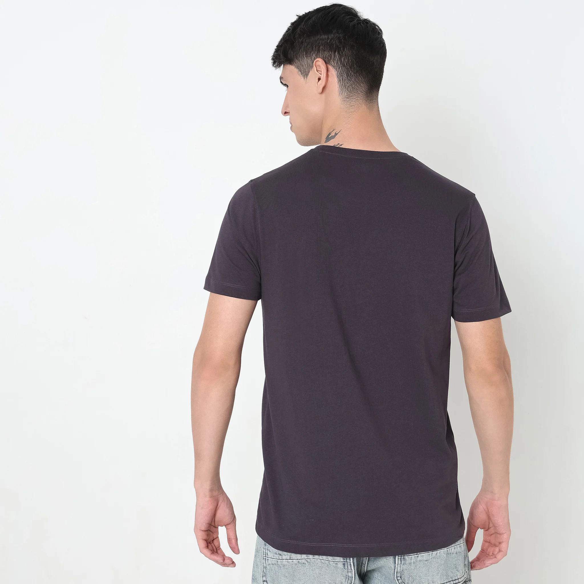 Regular Fit Graphic T-Shirt - Image 3