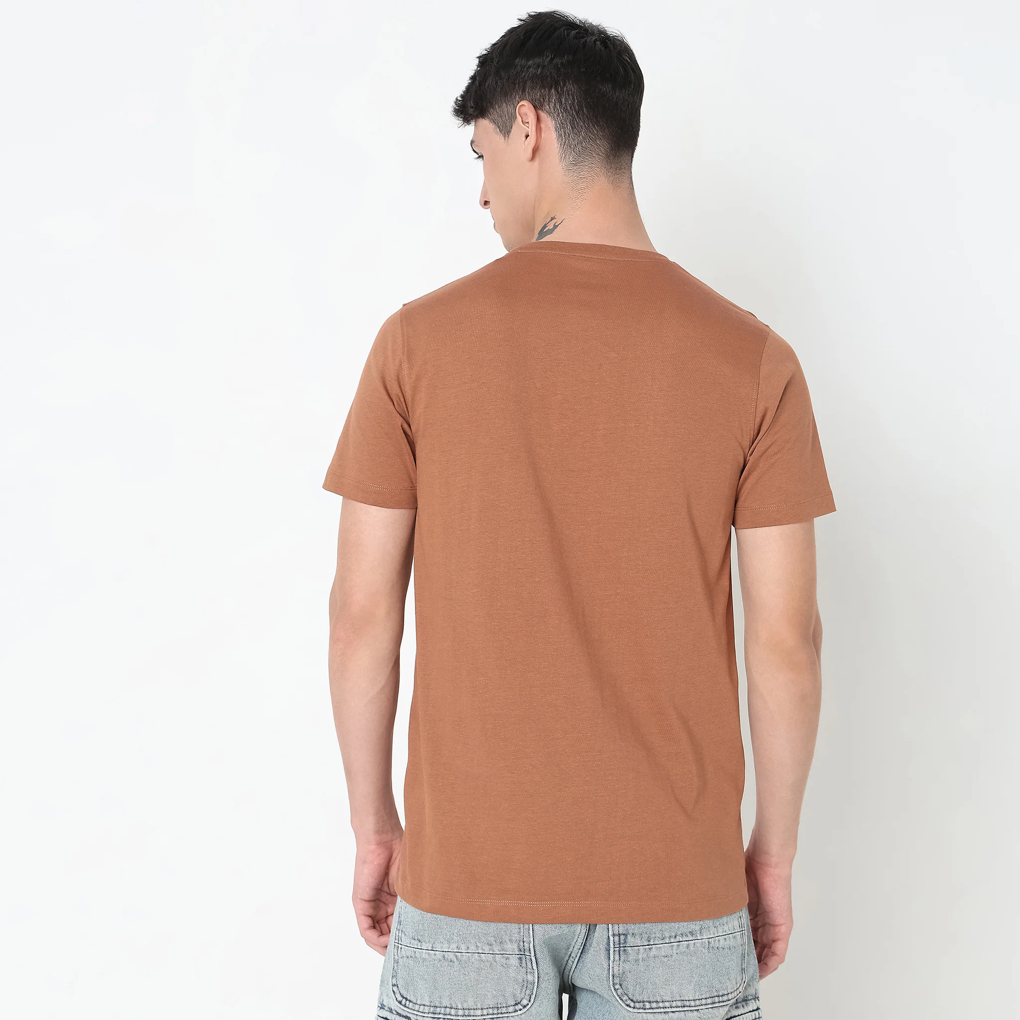 Regular Fit Graphic T-Shirt - Image 3