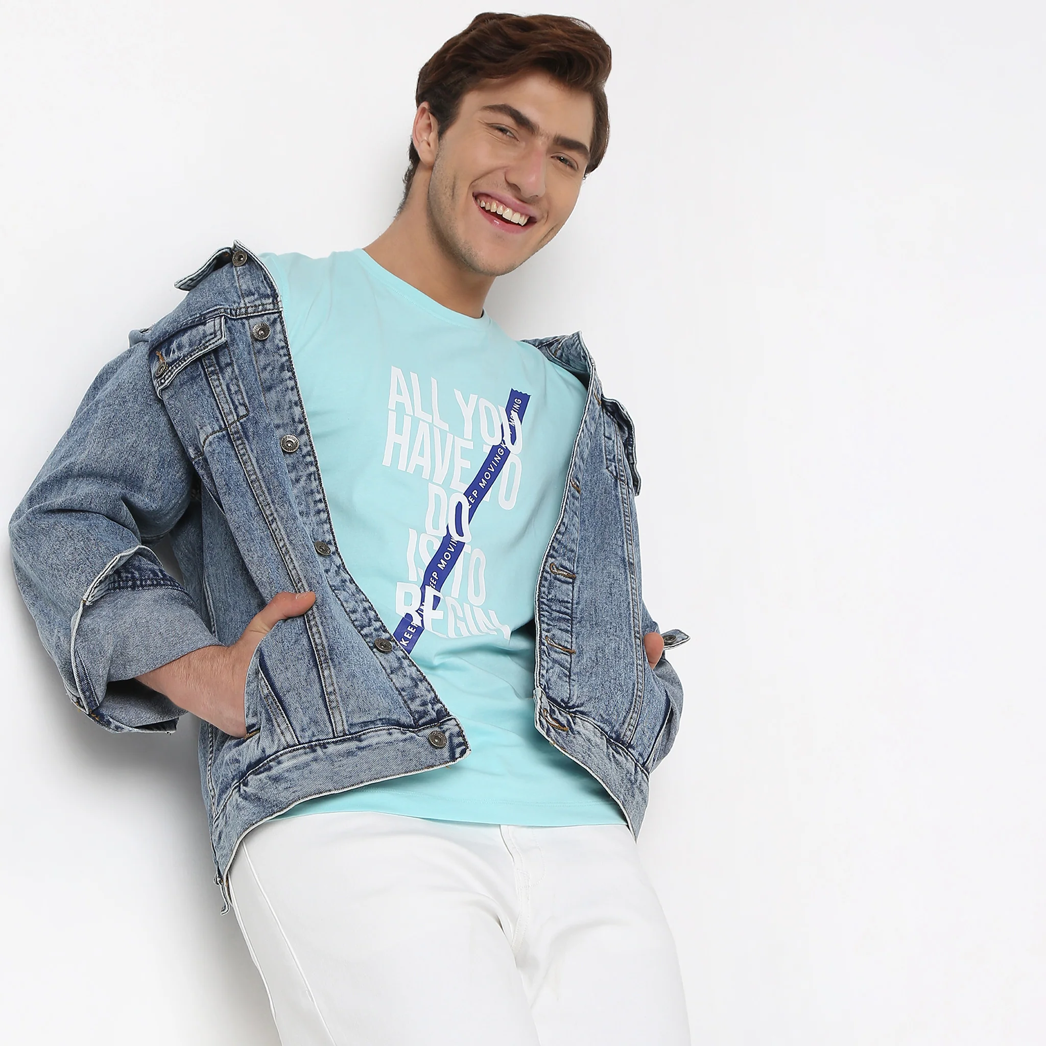 Regular Fit Graphic T-Shirt - Image 2