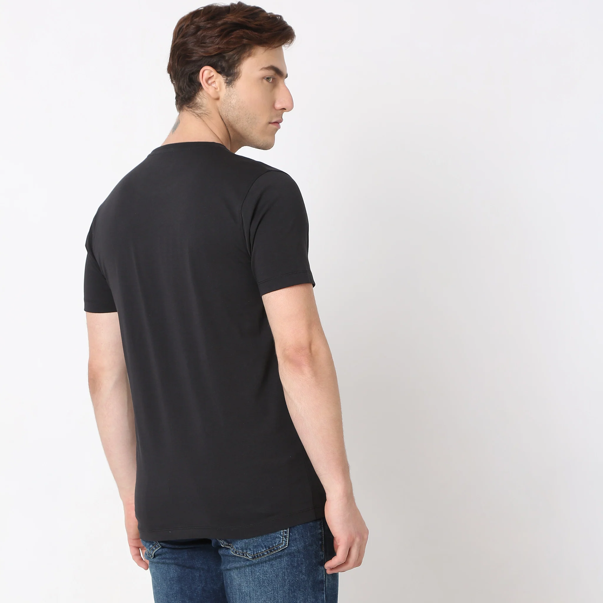 Regular Fit Graphic T-Shirt - Image 3