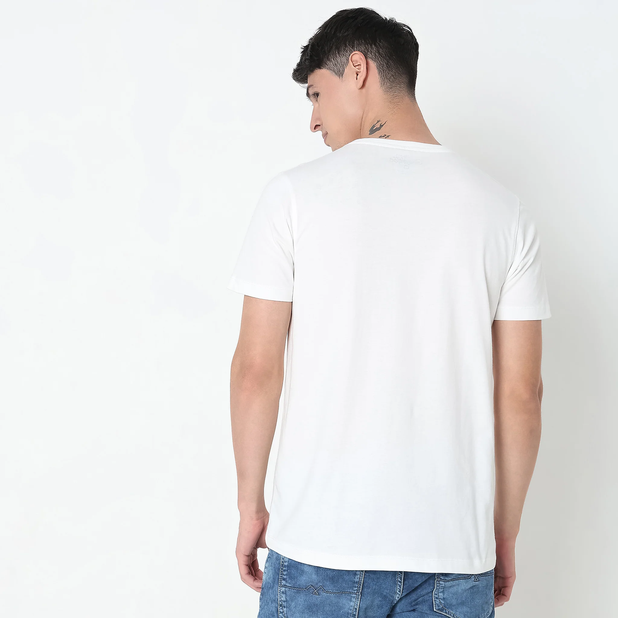 Regular Fit Graphic T-Shirt - Image 3