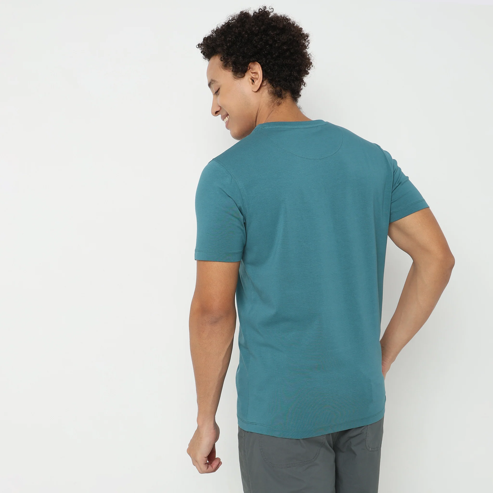 Three 3 Dimension Reflective Graphic In Cotton Stretch Jersey - Regular Fit T-Shirt - Image 8