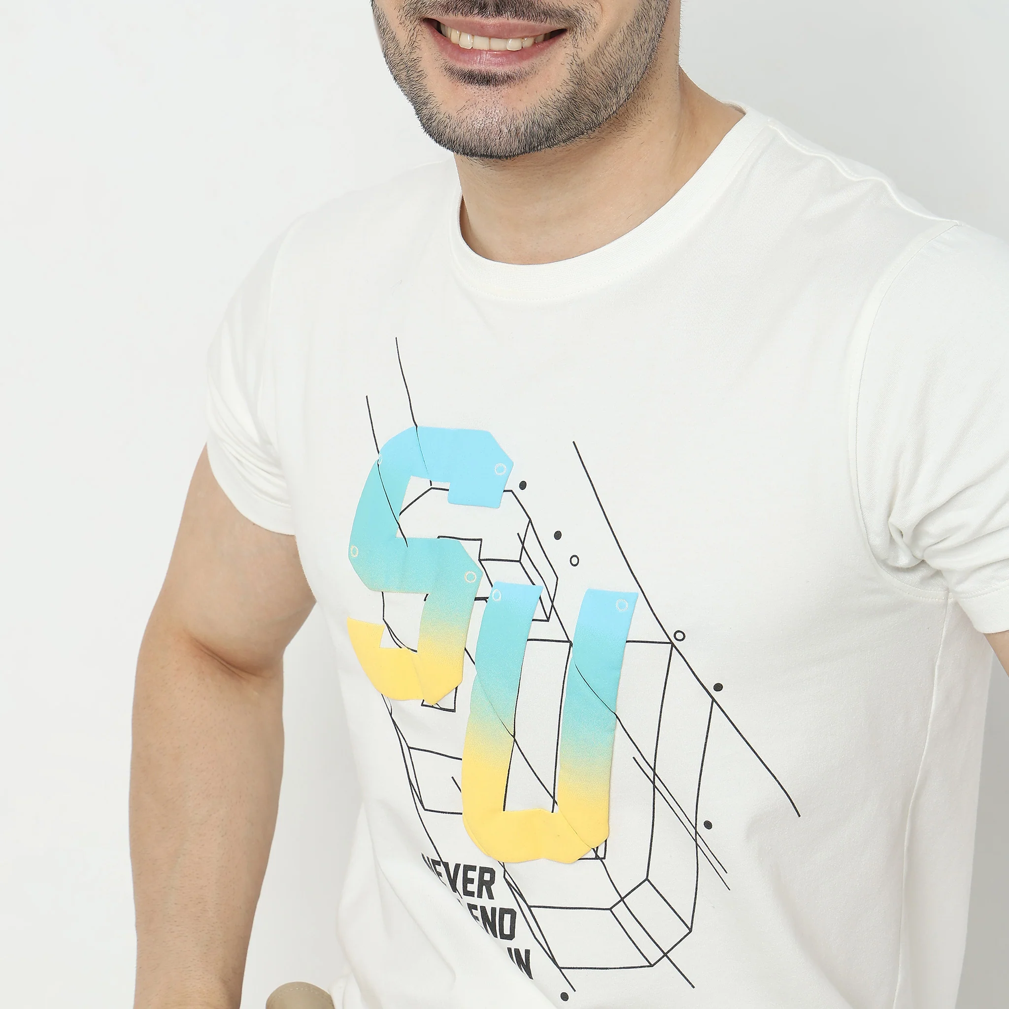 Regular Fit Graphic T-Shirt - Image 4