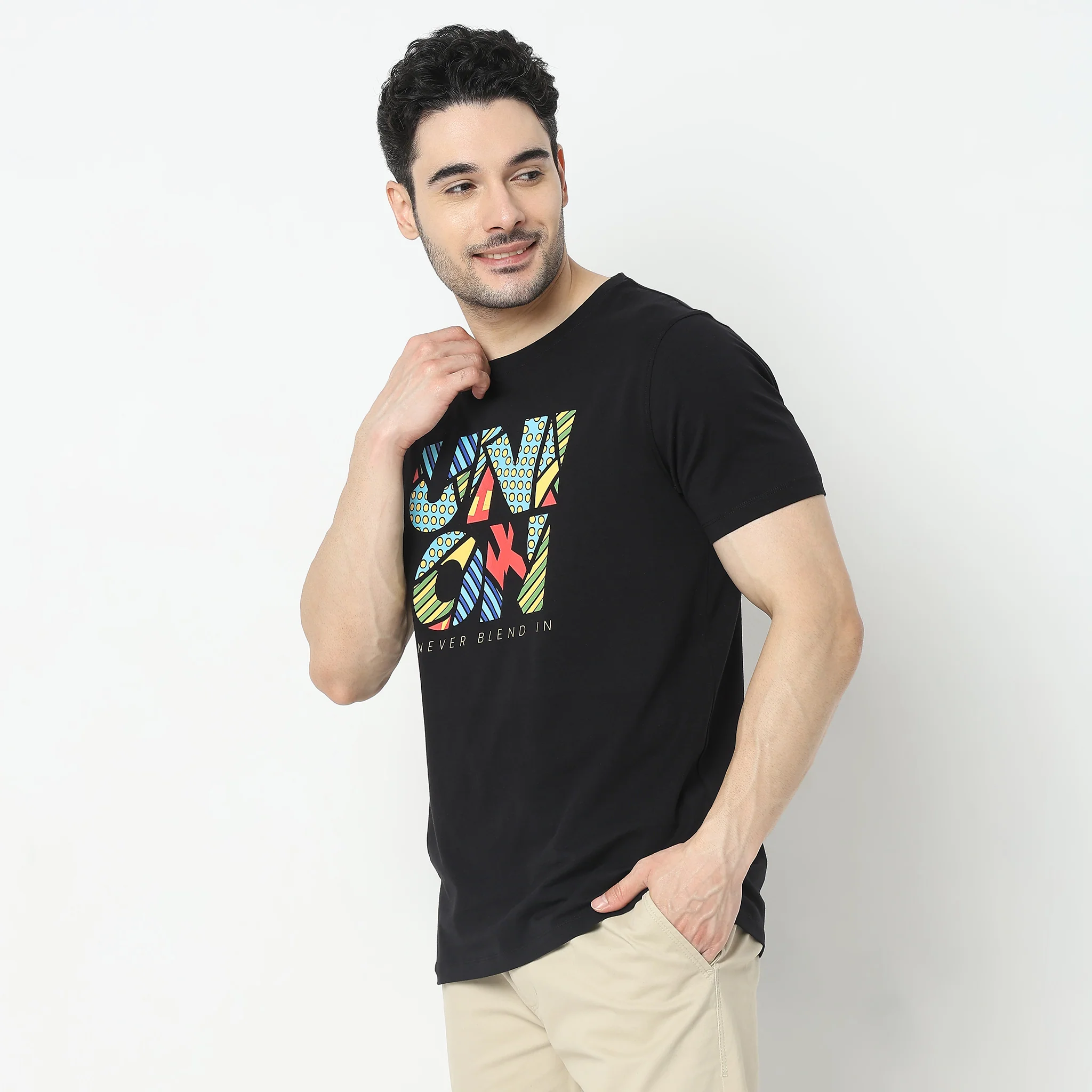 Knitted Graphic T-Shirt - Image 2