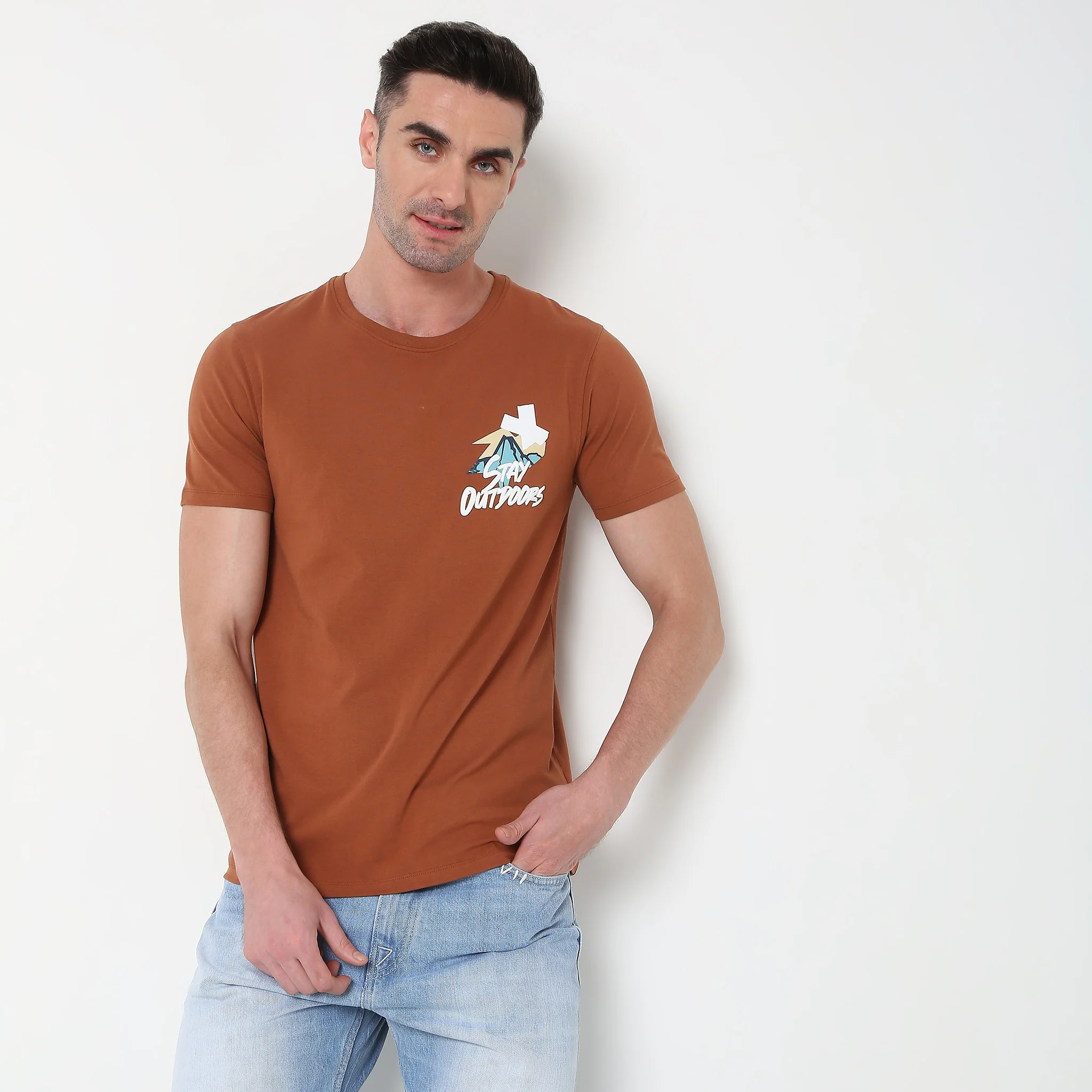 Regular Fit Graphic T-Shirt - Image 2