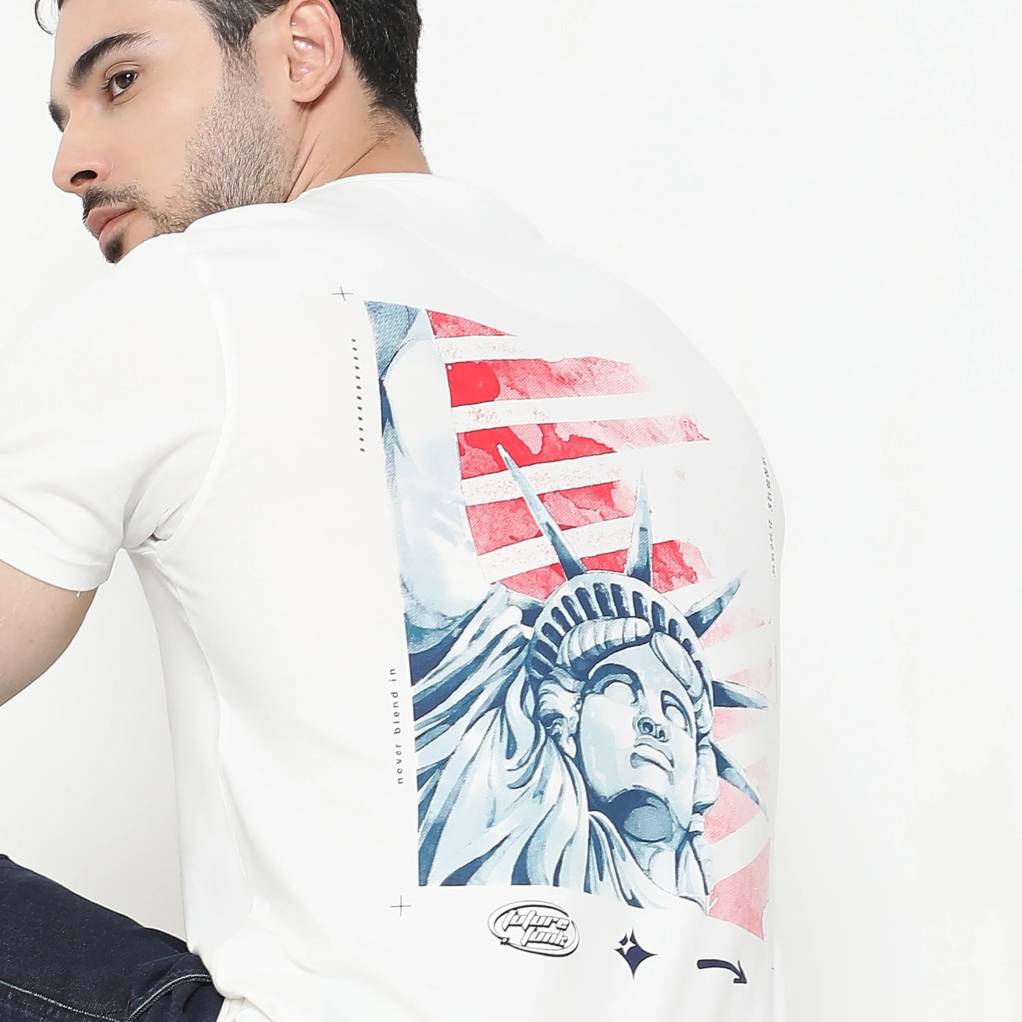 Regular Fit Graphic T-Shirt - Image 4