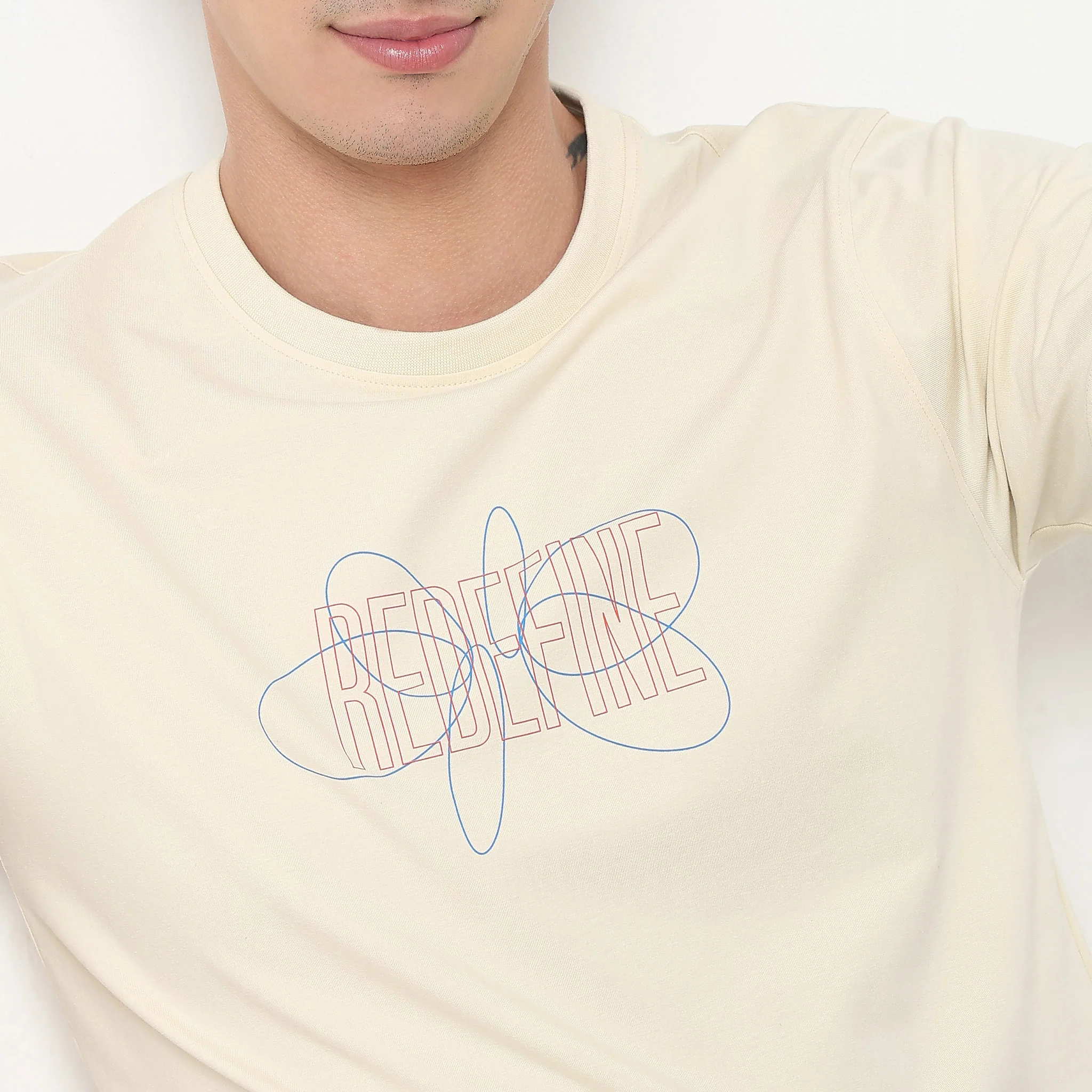 Knitted Graphic T-Shirt - Image 5
